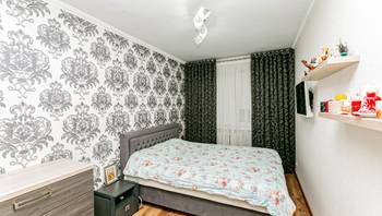 https://images.proimobil.md/-0BCqBAl4lzbOHakIZq0vLD3TJmPlW1Qu7J5KrIkJJE/resize:fill:350:198:1/gravity:ce/bG9jYWw6Ly8vZXN0YXRlL2xyLzM0YTQ4NzBiLTliZDUtNDgzNC05ZTE2LTA2MjQ3MGFkM2ZhNi5qcGVn