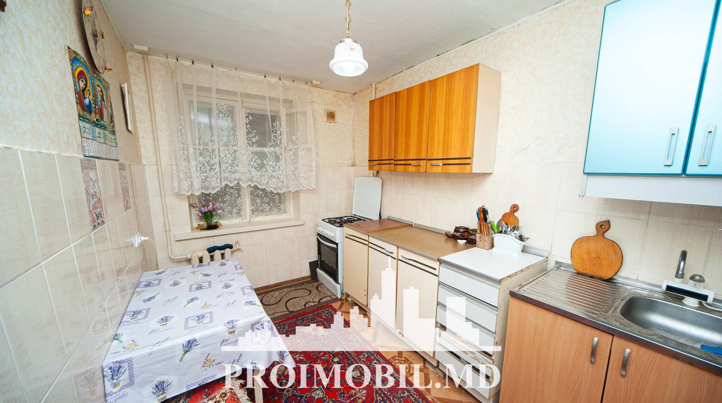 https://images.proimobil.md/-2AMGkEhBG6ZKmhsZDlZ9JQGzjYJQom1nfIOqDKTxwg/watermark:0.75:so:0:30:0.39/resize:fill:1460:816:1/gravity:ce/bG9jYWw6Ly8vZXN0YXRlL2xyLzg5OGIyZmMwLTU5ZWMtNDI4Yy05YjcyLWM2MzBiNGI1MzA2Ny5qcGVn