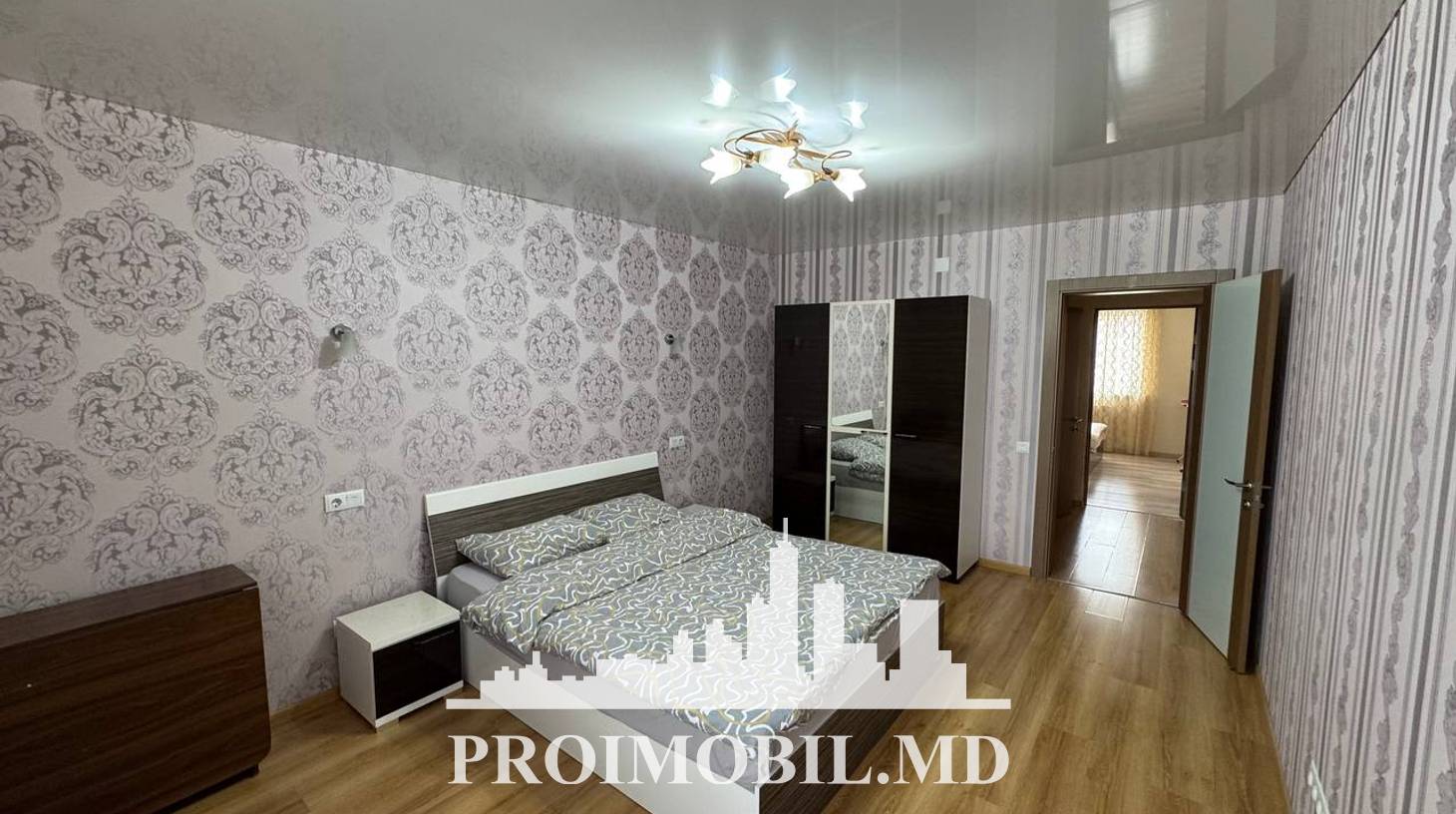 https://images.proimobil.md/-HMnf6WctJuguHYzvJhAWVwR3dXv9ijUHv2NQ7O7hF8/watermark:0.75:so:0:30:0.39/resize:fill:1460:816:1/gravity:ce/bG9jYWw6Ly8vZXN0YXRlL2xyLzczYmM4ZjNjLTZlNmEtNDE1My1hMGMyLWQyMjhiYTk3MDhjMC5qcGVn