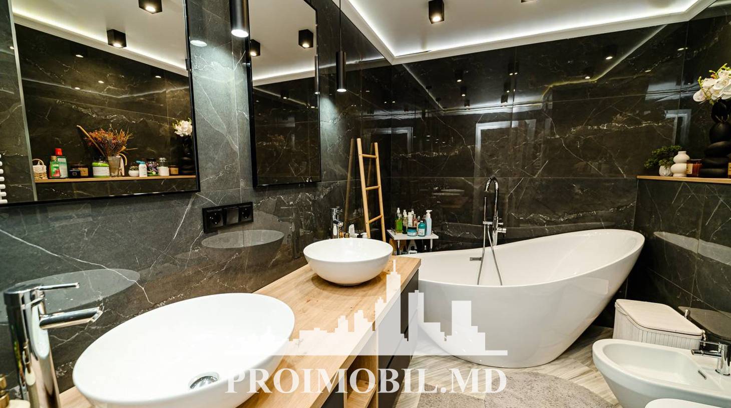 https://images.proimobil.md/-M_SCmuHX7zsrTZ3JpCqvf3TWqGQ07J7fRXjx6E1sxg/watermark:0.75:so:0:30:0.39/resize:fill:1460:816:1/gravity:ce/bG9jYWw6Ly8vZXN0YXRlL2xyL2ViNGMyYzZmLWIyMGYtNGRlOC04NGZiLWUyNjg3MDg0MmVjZS5qcGVn