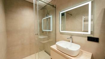 https://images.proimobil.md/-_V6fwtAaCEg4BWsSBlGmZregWCZLZzC41H9rXv0n28/resize:fill:350:198:1/gravity:ce/bG9jYWw6Ly8vZXN0YXRlL2xyL2ZmMmNmZDgxLWExZDctNGU5NC04YTk0LTViM2IzYTNlMzgwNC5qcGVn