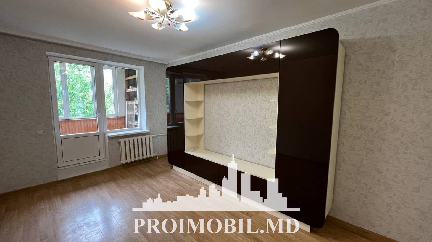 https://images.proimobil.md/-bc7v4Z7M8Fx8URPvFkn5xQTiRRtVUGZbVK5jZWcq6o/watermark:0.75:so:0:30:0.39/resize:fill:1460:816:1/gravity:ce/bG9jYWw6Ly8vZXN0YXRlL2xyLzcxZWE4MDI2LTA0YzktNDg0My04YzE5LTM1MjExOWE1N2M2Mi5qcGVn