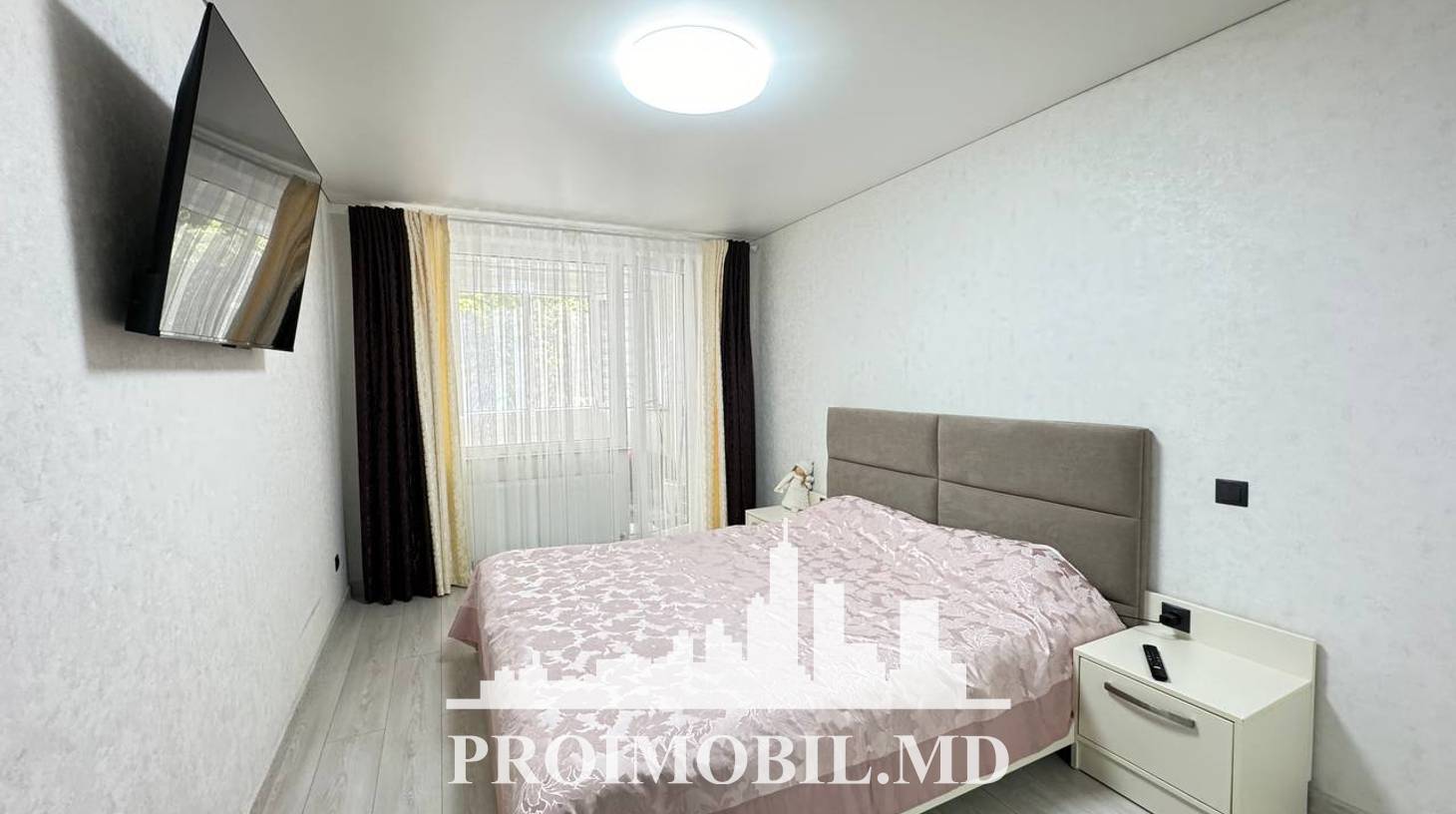 https://images.proimobil.md/-uBFVd2y6kkD1bgovGHX-iziWU_7AaPBqESy-2UGC9E/watermark:0.75:so:0:30:0.39/resize:fill:1460:816:1/gravity:ce/bG9jYWw6Ly8vZXN0YXRlL2xyL2E0YjhiNTY2LWZmNDMtNGM5Yy04NTY2LTk3NWI0MGExZGY1NC5qcGVn