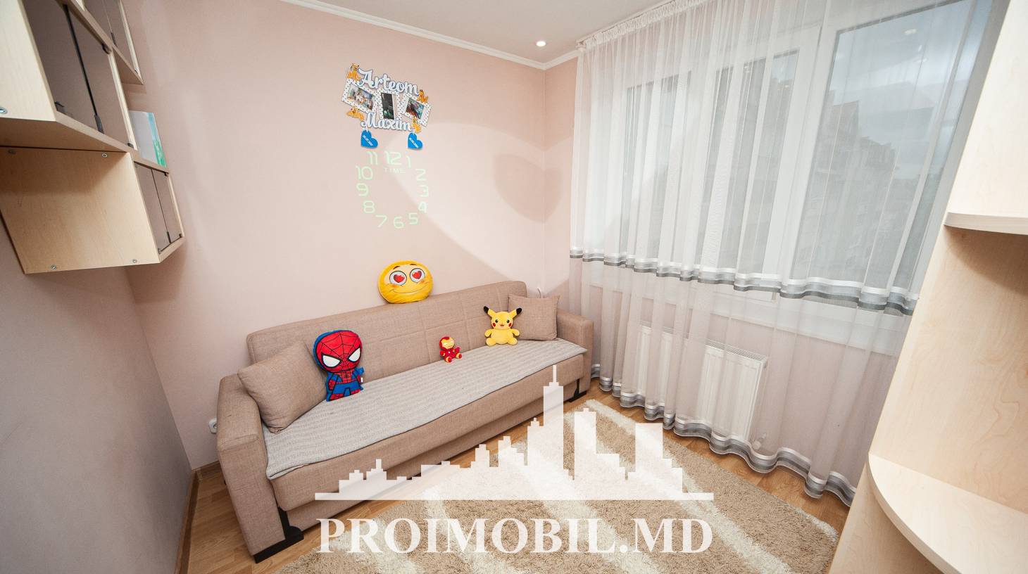 https://images.proimobil.md/0-5Ux272wU27quO9PDK7TWLE9WijVz-8zMwCA34bPTI/watermark:0.75:so:0:30:0.39/resize:fill:1460:816:1/gravity:ce/bG9jYWw6Ly8vZXN0YXRlL2xyL2QxMzBiZjAxLWM2ZmQtNDM0Yi1hYjdmLTRlNmYxMzMwMzJjNS5qcGVn