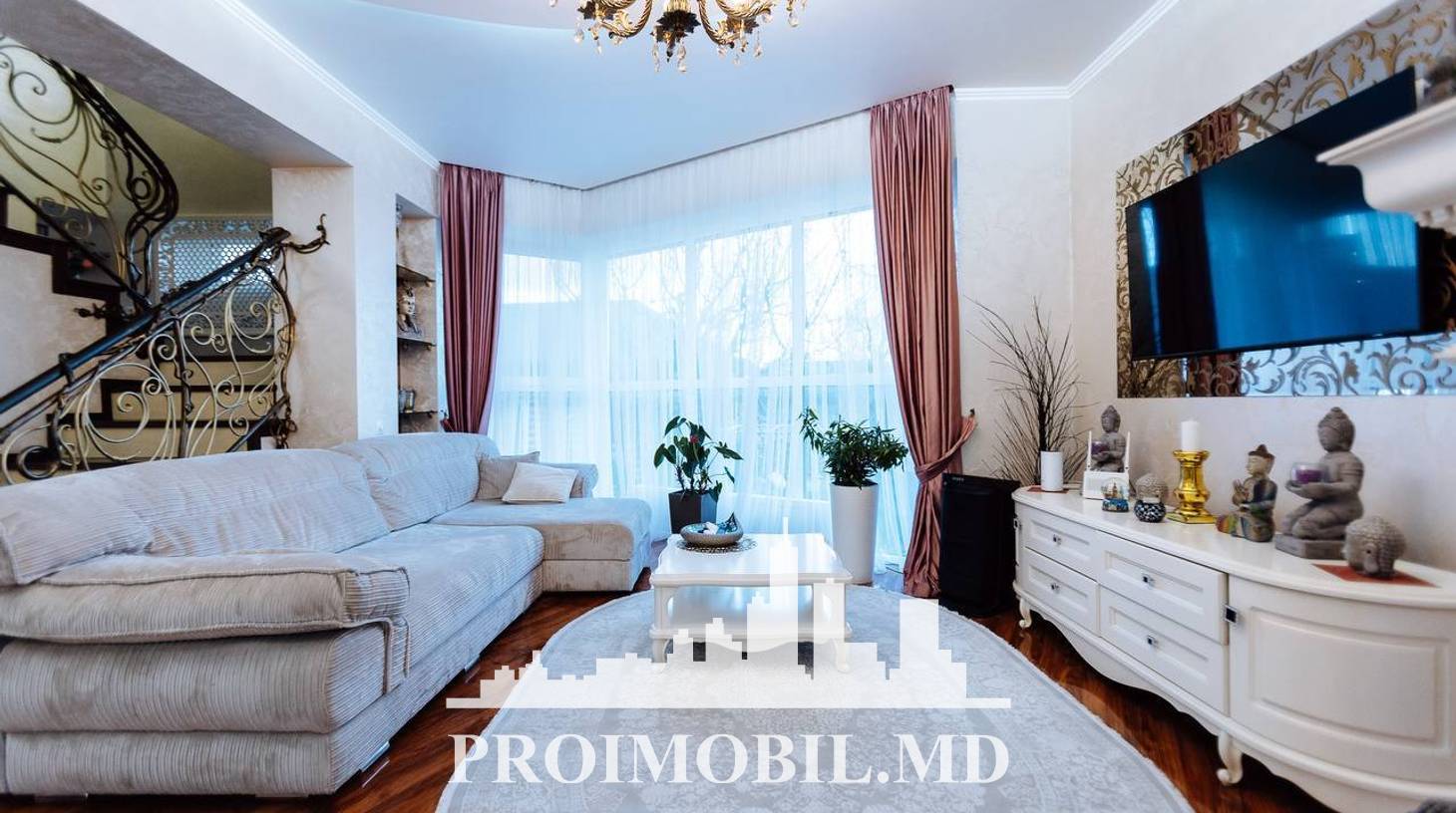 https://images.proimobil.md/017lVgvLSABRTRphIl0V2Es5CmQ7UoV3elhqWLsN68s/watermark:0.75:so:0:30:0.39/resize:fill:1460:816:1/gravity:ce/bG9jYWw6Ly8vZXN0YXRlL2xyLzJjOGUxZWQ3LTg0YjEtNDFiNS1hYjAyLWYwYzQwMjM3MmM0Yi5qcGVn
