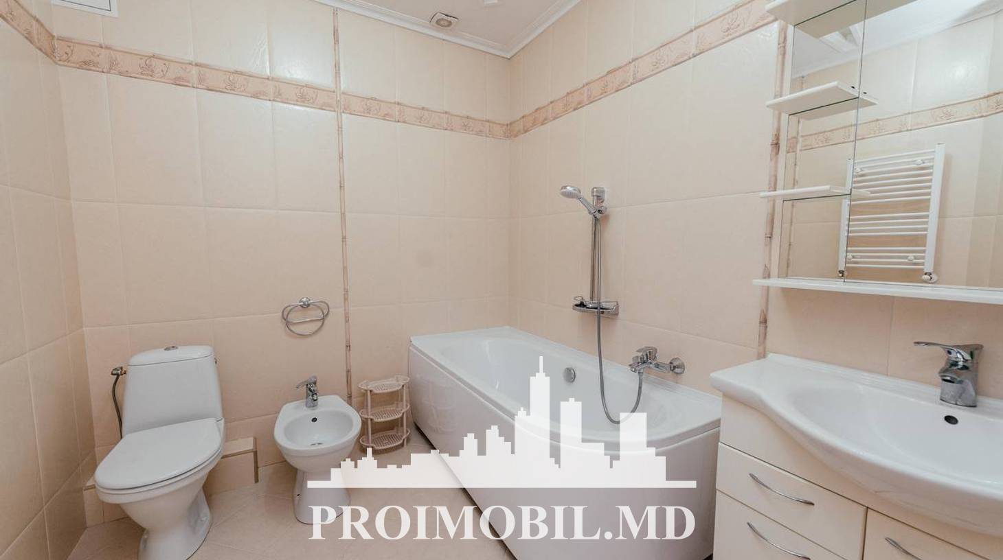 https://images.proimobil.md/06W9Dj0v741nyFUdToi8noHXX_AdV_EoXmCeRa7kgnk/watermark:0.75:so:0:30:0.39/resize:fill:1460:816:1/gravity:ce/bG9jYWw6Ly8vZXN0YXRlL2xyLzk5YjdiZDg0LWI2ZjEtNDI1Ny1hMjVlLTYwZTI3MDhjNGMzOC5qcGVn