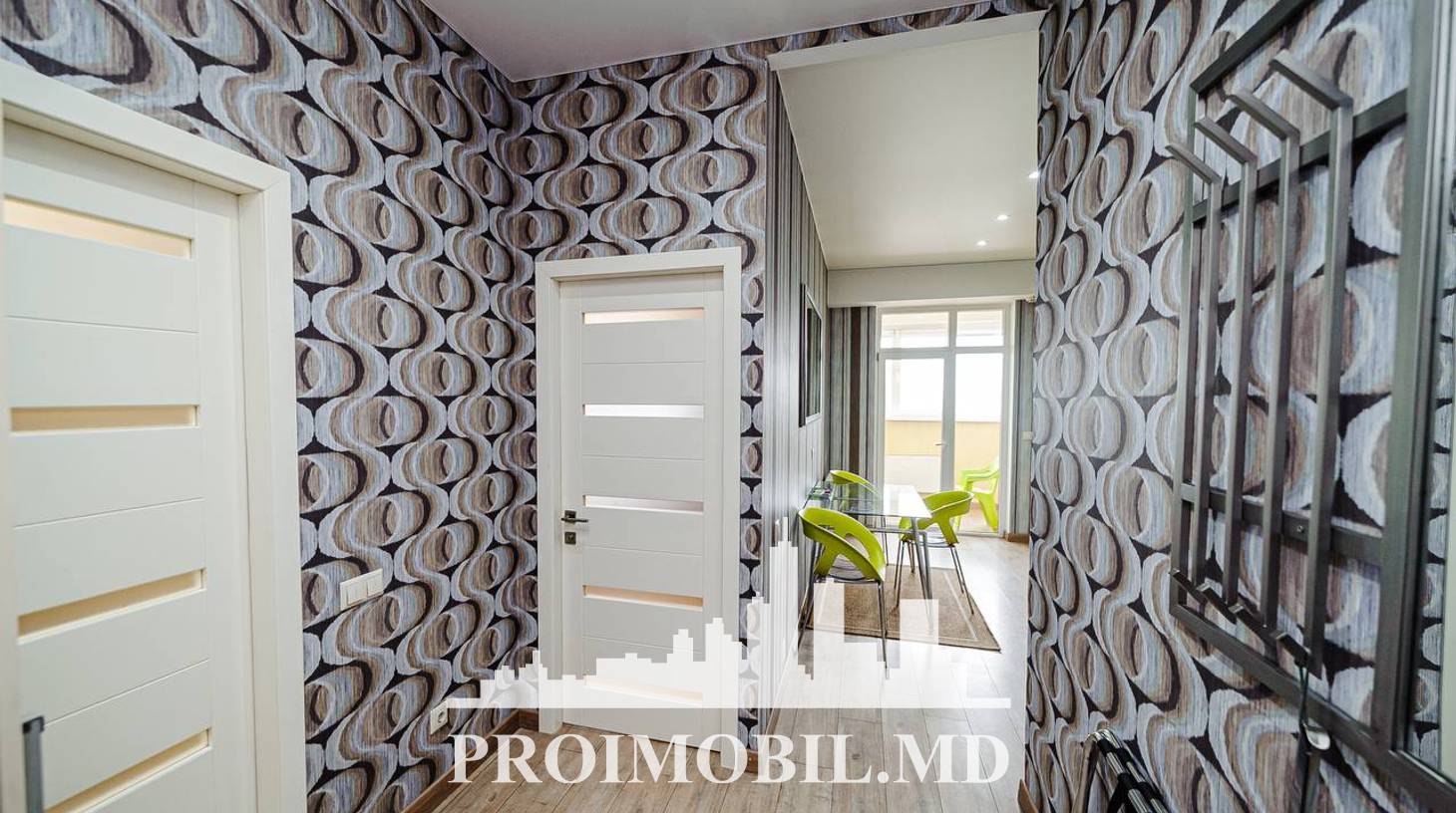 https://images.proimobil.md/0AF6vn_yOk1a0GjyTX9qEthzYneYy66fSbXMn5d5i-o/watermark:0.75:so:0:30:0.39/resize:fill:1460:816:1/gravity:ce/bG9jYWw6Ly8vZXN0YXRlL2xyLzZmYjgyYzZhLThhYzktNDI0Mi1iMGZlLWQ2YjEwZmVjZmRjYS5qcGVn