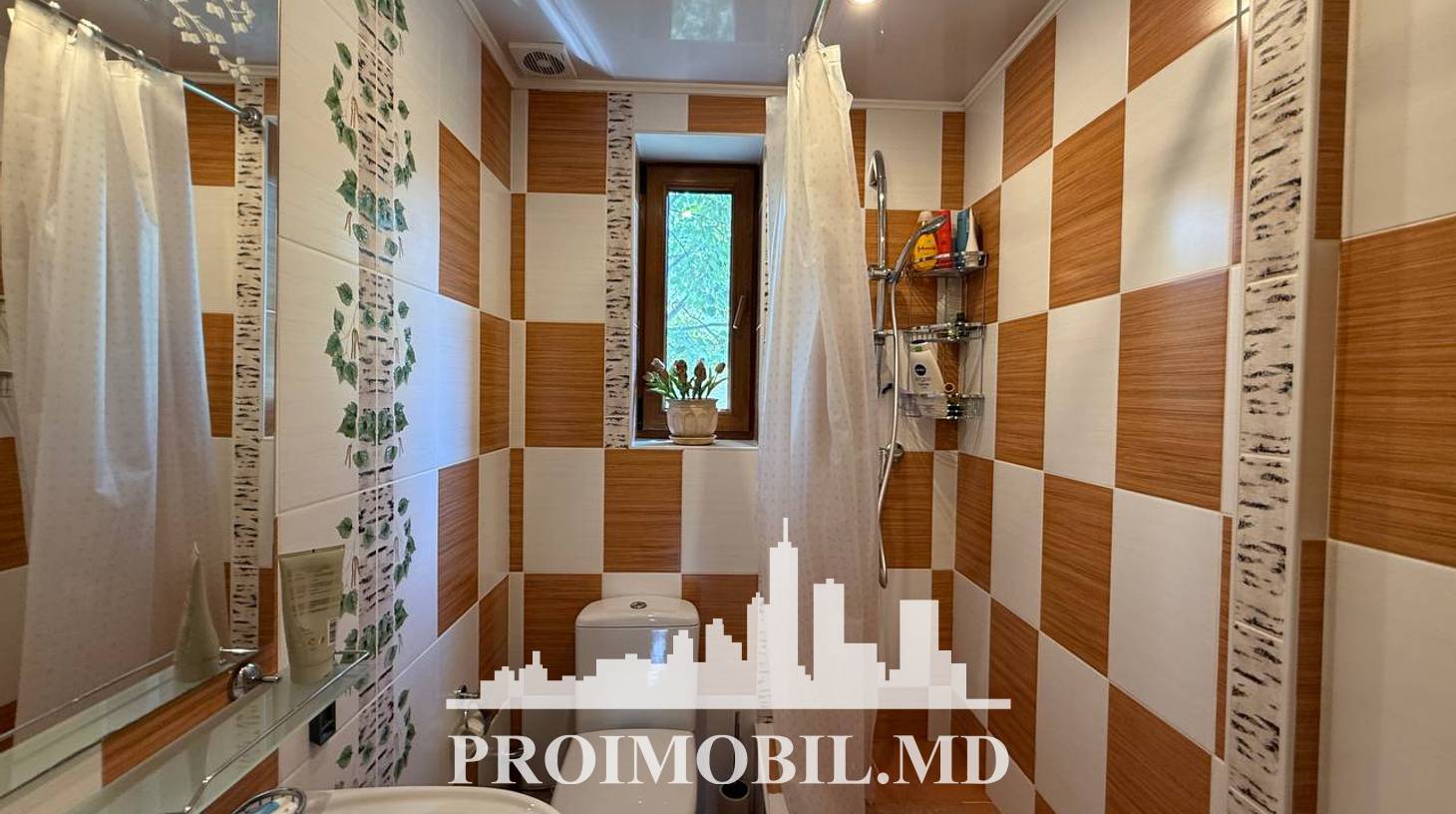 https://images.proimobil.md/0AjtA7ldrPoouuP5_-3M3nvq20OJjuoTOafoactRu7c/watermark:0.75:so:0:30:0.39/resize:fill:1460:816:1/gravity:ce/bG9jYWw6Ly8vZXN0YXRlL2xyL2Y5Mjk0MjIwLWQyMzAtNGVhNC04NTczLWFlOTgwNzhmNmUxMy5qcGVn