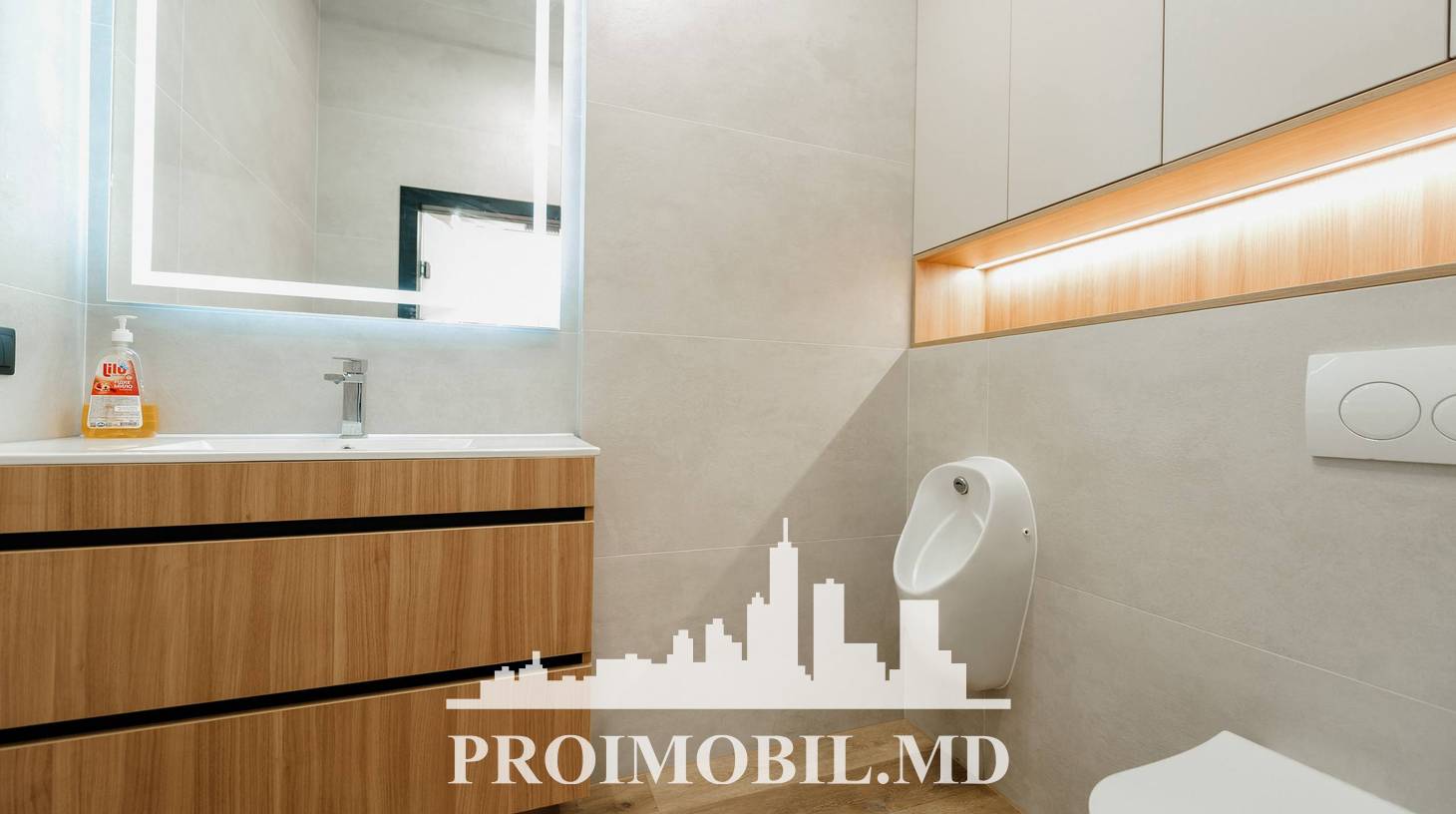 https://images.proimobil.md/0BHHVU0uiIcbZ0yWqdgoCly1hajbi5B9OB1UuTomT34/watermark:0.75:so:0:30:0.39/resize:fill:1460:816:1/gravity:ce/bG9jYWw6Ly8vZXN0YXRlL2xyLzhiY2FkNWFlLTg5MTItNDQ0ZC1iOTY1LWVkZjA4ZjE0ODJhOS5qcGVn