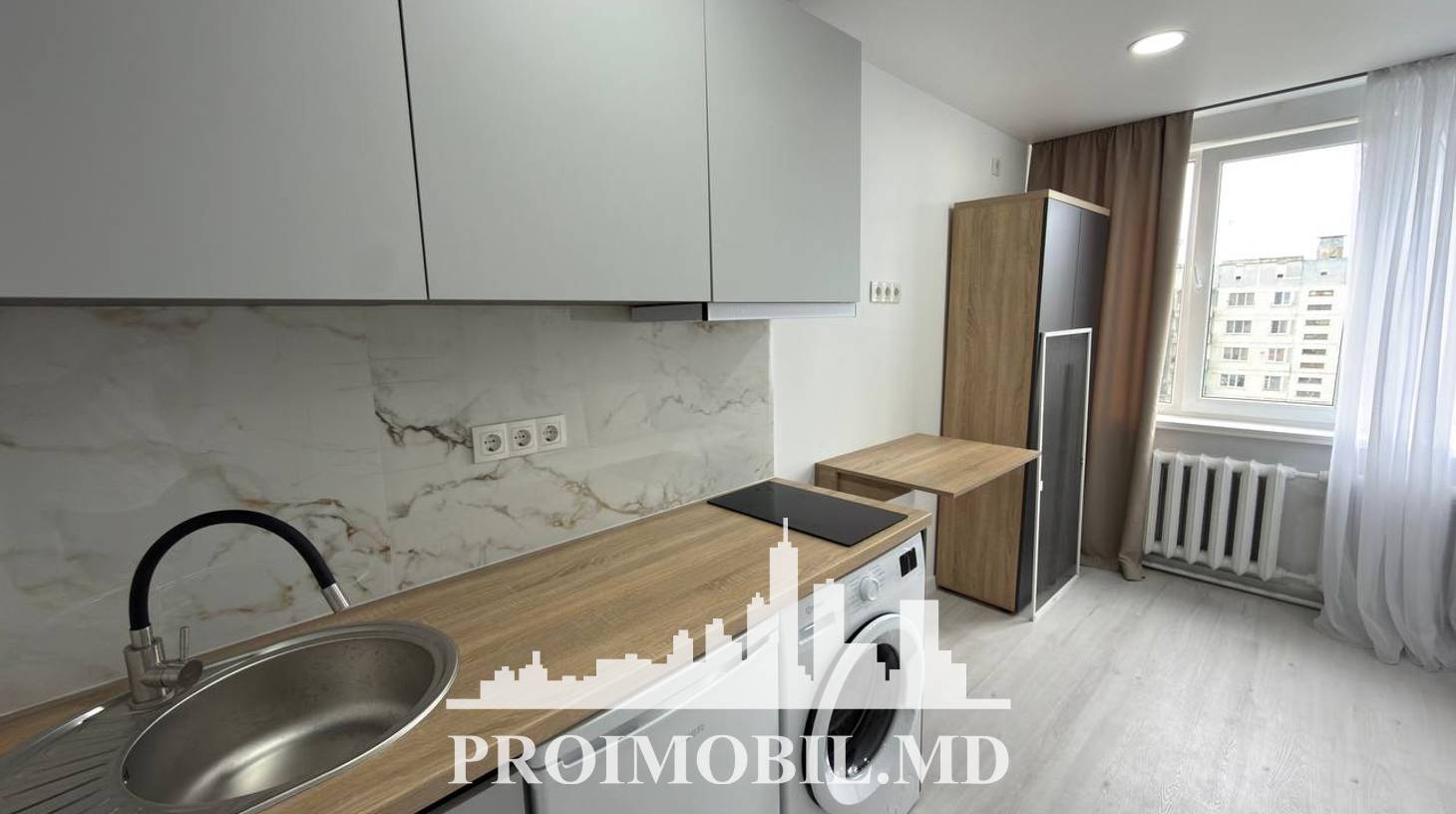 https://images.proimobil.md/0DB1HK-pRMFkYGMHSe-wMqVn_cof1gmuaZHpQkpO67Y/watermark:0.75:so:0:30:0.39/resize:fill:1460:816:1/gravity:ce/bG9jYWw6Ly8vZXN0YXRlL2xyL2Y0MjAyYWFhLTBhZDUtNDJhYy05ODA4LWNmY2M3NDNmYzNkOS5qcGVn