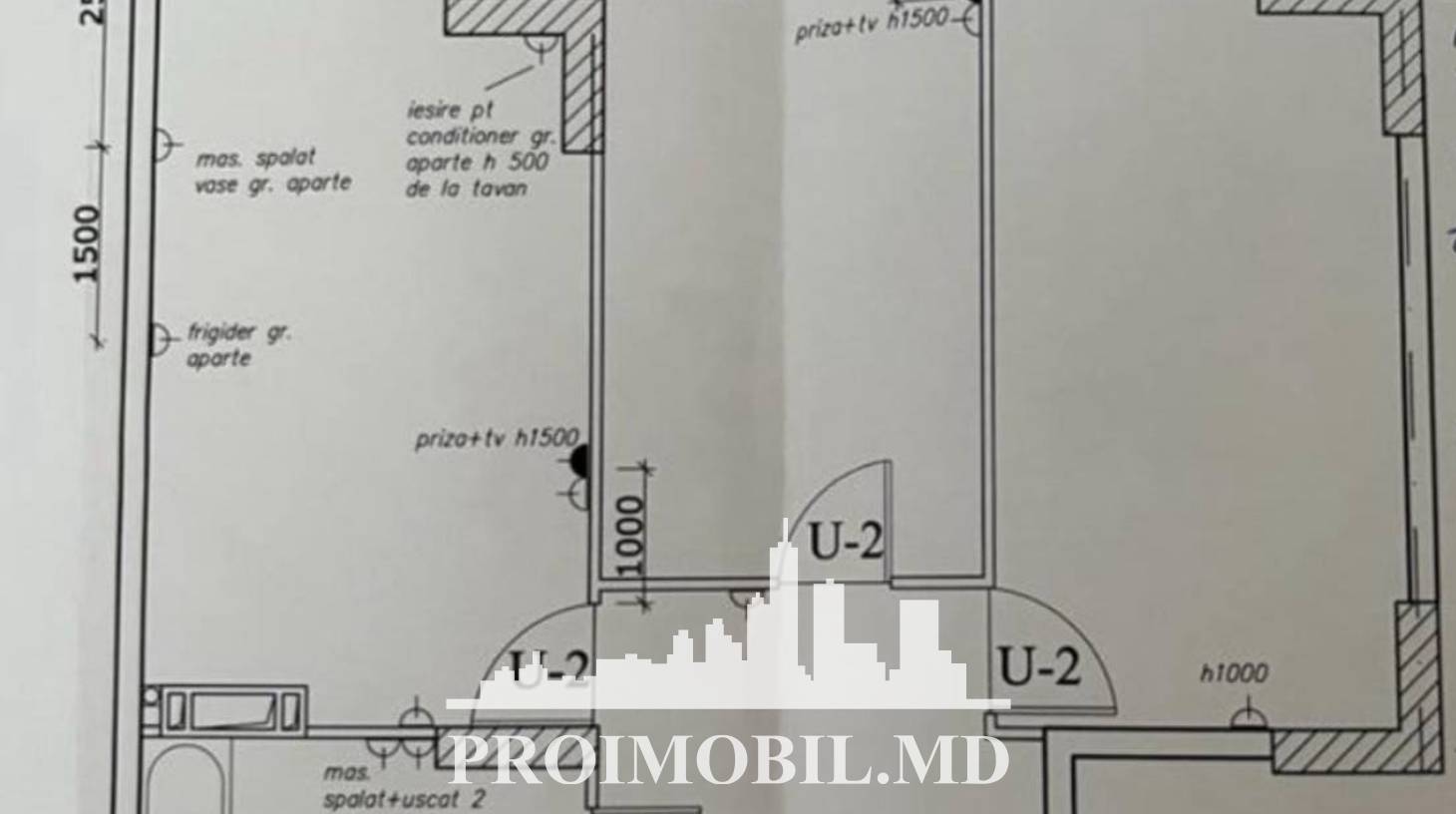 https://images.proimobil.md/0MpBatUb6y4uDdy81yya7Yf7zqUqvk3OOhYWG3WTQok/watermark:0.75:so:0:30:0.39/resize:fill:1460:816:1/gravity:ce/bG9jYWw6Ly8vZXN0YXRlL2xyLzAzNjYzOGM4LTg5MjEtNDUxZi05NjZkLWE5YjJhOWJjMjA3MC5qcGVn