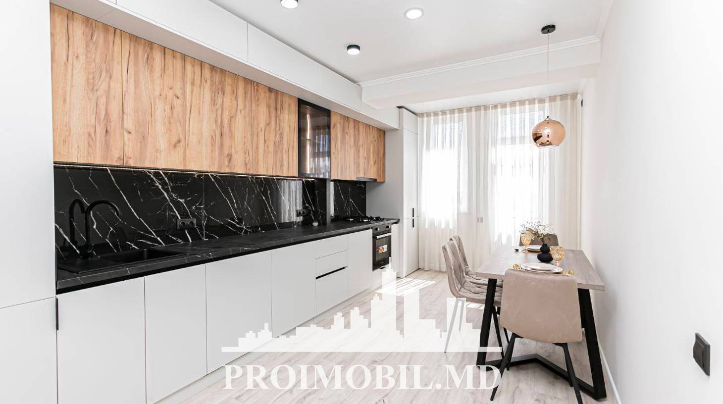 https://images.proimobil.md/0N3t7nkcZ0C6IJ4cV936U-fV2z52FahI5IS4OdtBWDU/watermark:0.75:so:0:30:0.39/resize:fill:1460:816:1/gravity:ce/bG9jYWw6Ly8vZXN0YXRlL2xyL2U0ZDc0NjBlLTg2ZWYtNDEzNi05ODI5LTdiZDk2NzlmYWY4My5qcGVn