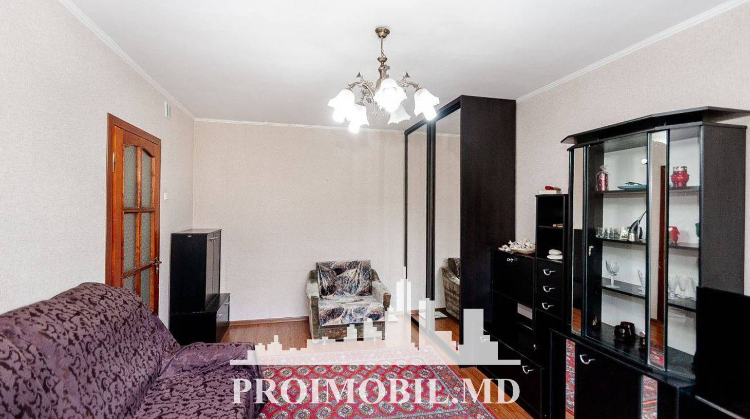 https://images.proimobil.md/0Pf3lwIc1DrQn9caKHoJsIsL61NG7w_Ov_xG0gAzv-I/watermark:0.75:so:0:30:0.39/resize:fill:1460:816:1/gravity:ce/bG9jYWw6Ly8vZXN0YXRlL2xyLzgxNGFkMzRlLTU2YWEtNDIwNS05NDhiLWM5Yjc2M2QwNTBmOS5qcGVn