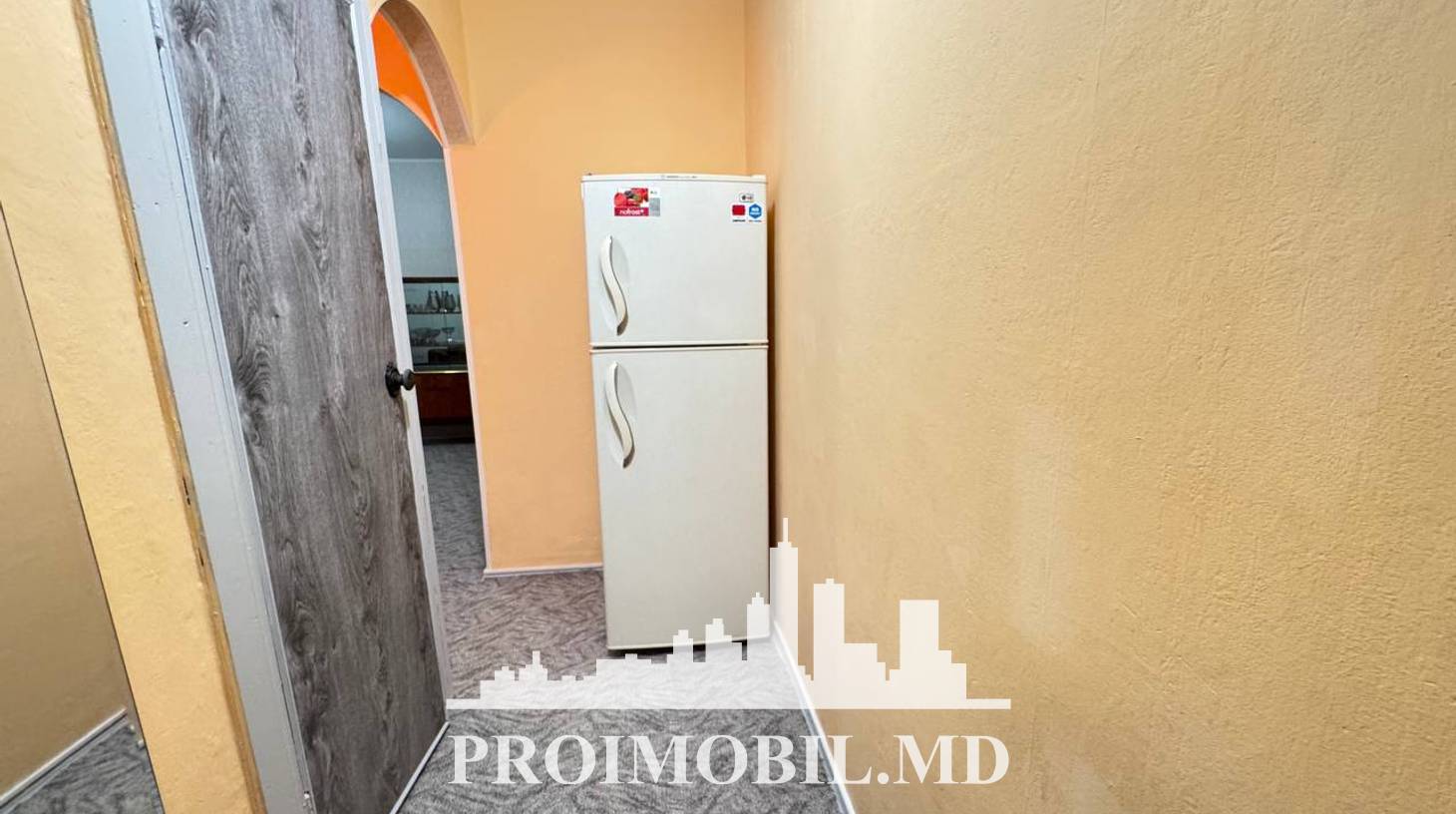 https://images.proimobil.md/0RP85J9-hmbmw1ubuFSNuUmFd5pFN22HZHQpa38CU8Q/watermark:0.75:so:0:30:0.39/resize:fill:1460:816:1/gravity:ce/bG9jYWw6Ly8vZXN0YXRlL2xyLzAyNTJlZmM5LWFiODktNDAwMy04N2Q4LTJhOGJlYmRhZGJmZC5qcGVn