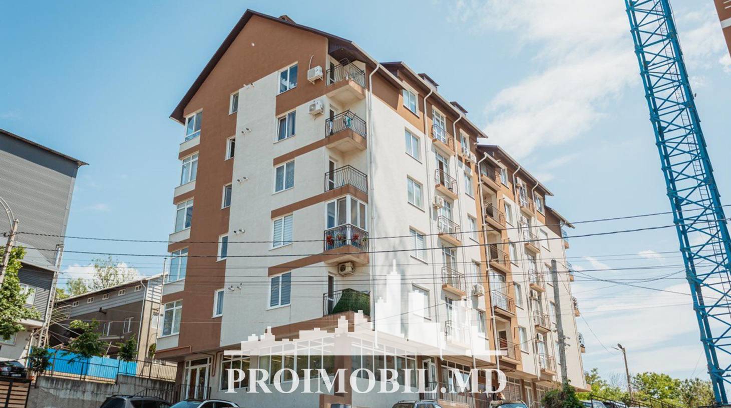 https://images.proimobil.md/0S_M61LpyhwoK2FNz2HK_CrW08sWl0JseOYMvKVcPTM/watermark:0.75:so:0:30:0.39/resize:fill:1460:816:1/gravity:ce/bG9jYWw6Ly8vZXN0YXRlL2xyLzllMjQyMDg2LWZkNTgtNDI2MC1iNzJjLWFkZjhlZjU4ODFjZC5qcGVn