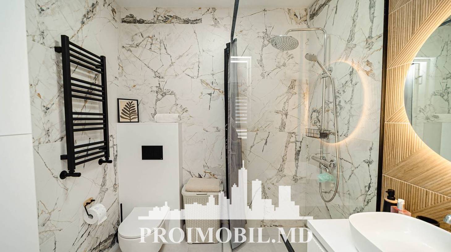 https://images.proimobil.md/0TA358hI2jw1cCKjTvVWx5IWgqJ5SqdFVif0puXmkRM/watermark:0.75:so:0:30:0.39/resize:fill:1460:816:1/gravity:ce/bG9jYWw6Ly8vZXN0YXRlL2xyL2ZhMmYzYjcyLTFiNjMtNDAwYS1iNjFmLTZjN2NjYmUxNmU3YS5qcGVn