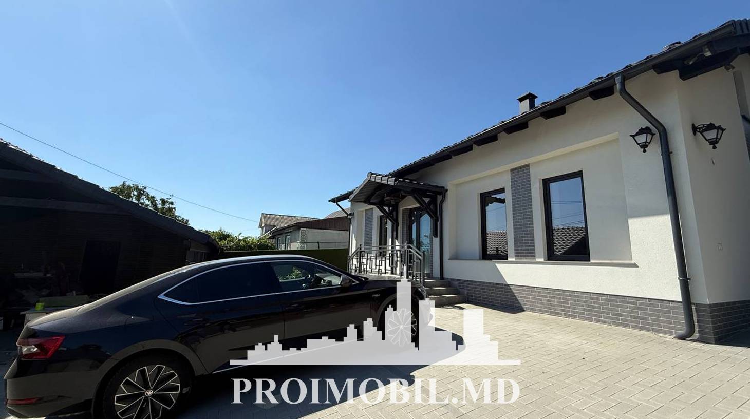 https://images.proimobil.md/0aNljVOQgKTl0gKiUa1n7_fsYb883KbyMbT9aIDy8sk/watermark:0.75:so:0:30:0.39/resize:fill:1460:816:1/gravity:ce/bG9jYWw6Ly8vZXN0YXRlL2xyL2M3YWFlNjNmLTM2MjUtNDhhZi1hOTQyLWNhNmQ0MDcxMTcwYi5qcGVn