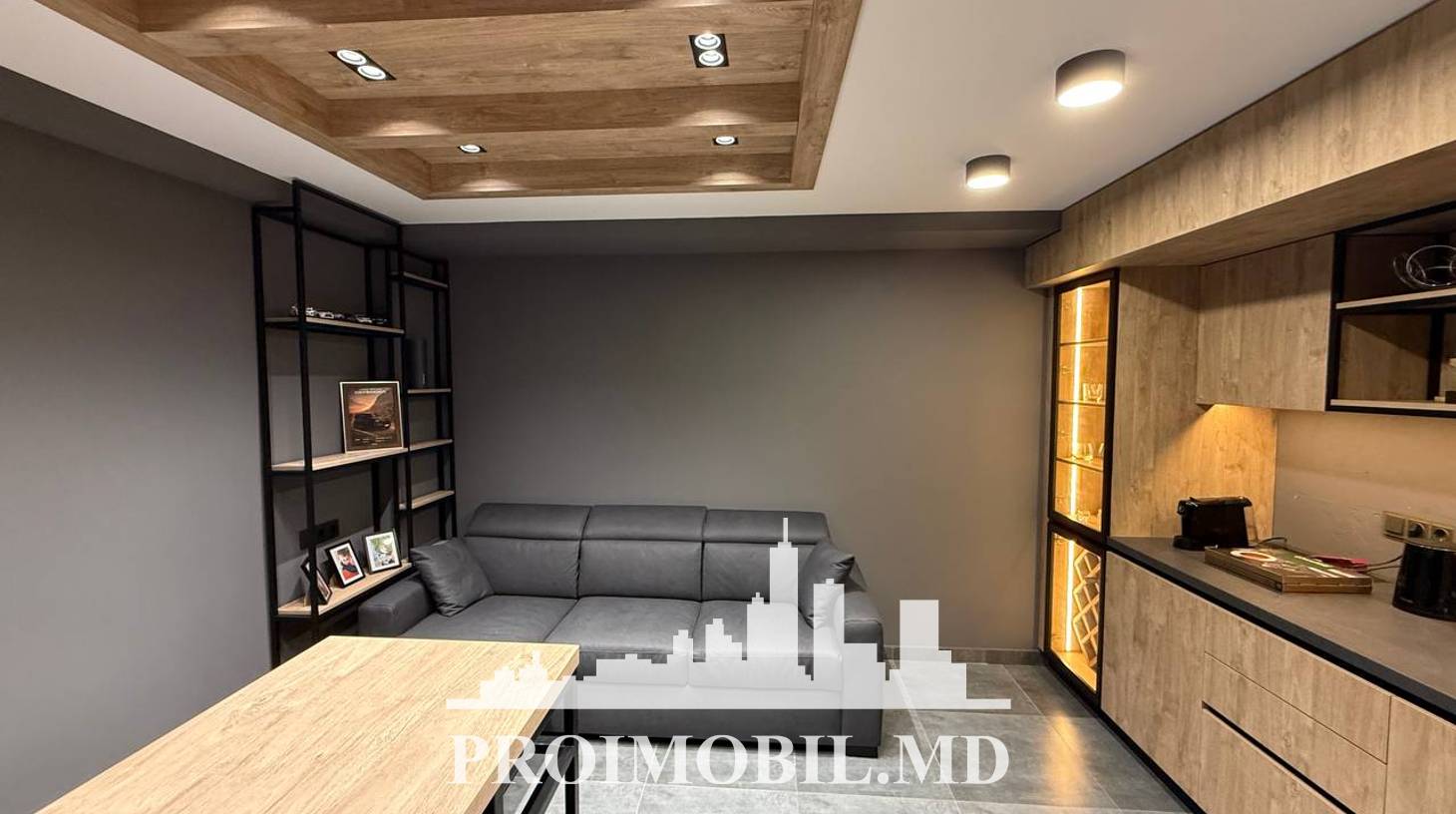 https://images.proimobil.md/0dez2iM4kKcR7KEMnDz2kZ9N_171t6VKIIcsgTqQdEQ/watermark:0.75:so:0:30:0.39/resize:fill:1460:816:1/gravity:ce/bG9jYWw6Ly8vZXN0YXRlL2xyLzJlZGQxYzk5LTJlYjktNDg3OC04YzY0LTg5ZjQ4ZmZkZDkyOC5qcGVn