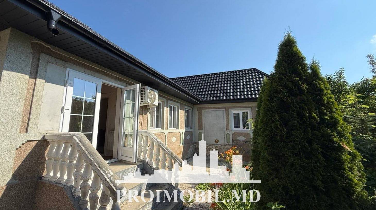 https://images.proimobil.md/0f2QkaCBg2KhggsYioRFczNr4Pbl5Ej2DAPUni8aCUU/watermark:0.75:so:0:30:0.39/resize:fill:1460:816:1/gravity:ce/bG9jYWw6Ly8vZXN0YXRlL2xyL2JlZTVlZTg5LTJkNWYtNGNmNS1iNTFlLWJhMWZlNDU5MmEyMi5qcGVn