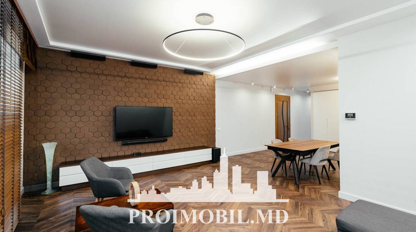 https://images.proimobil.md/0gqB-2WPSOjxV9eCNQvLIlC-ijaciI-DSHod9ou0nj8/watermark:0.75:so:0:30:0.39/resize:fill:1460:816:1/gravity:ce/bG9jYWw6Ly8vZXN0YXRlL2xyLzRhNDIyZGI4LTYzNDgtNGE0OS1hN2MzLWQwZGFhODdkNWQwZi5qcGVn