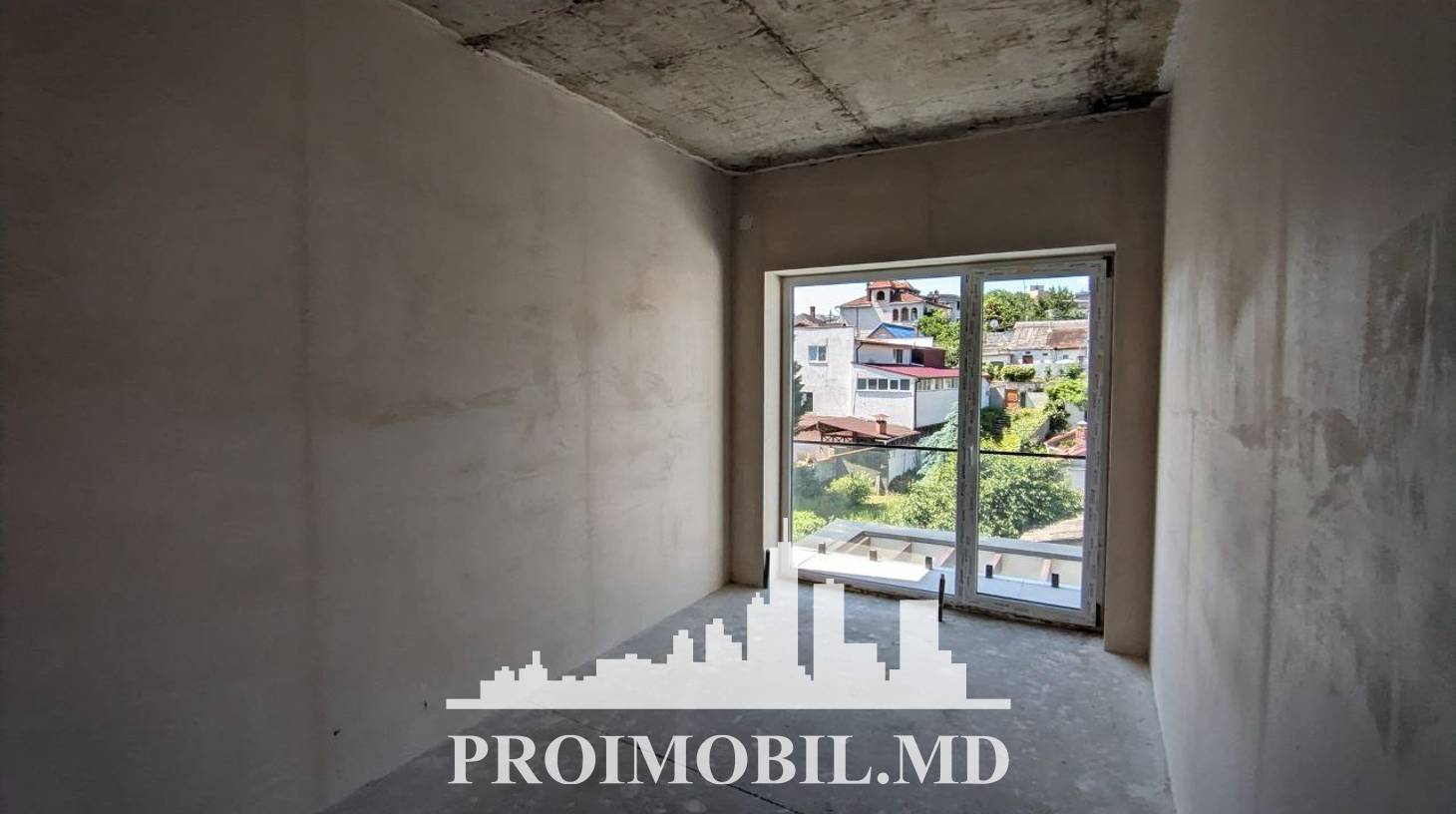 https://images.proimobil.md/0hU-7R0vbso1EIF-cDiK6UW_OhP8CyPxJ9X5XGd_IUQ/watermark:0.75:so:0:30:0.39/resize:fill:1460:816:1/gravity:ce/bG9jYWw6Ly8vZXN0YXRlL2xyL2NkNjEyNjFjLTg5ZDEtNDlhMC05ZTk4LWMxNTA0ZTJiYTEwZS5qcGVn