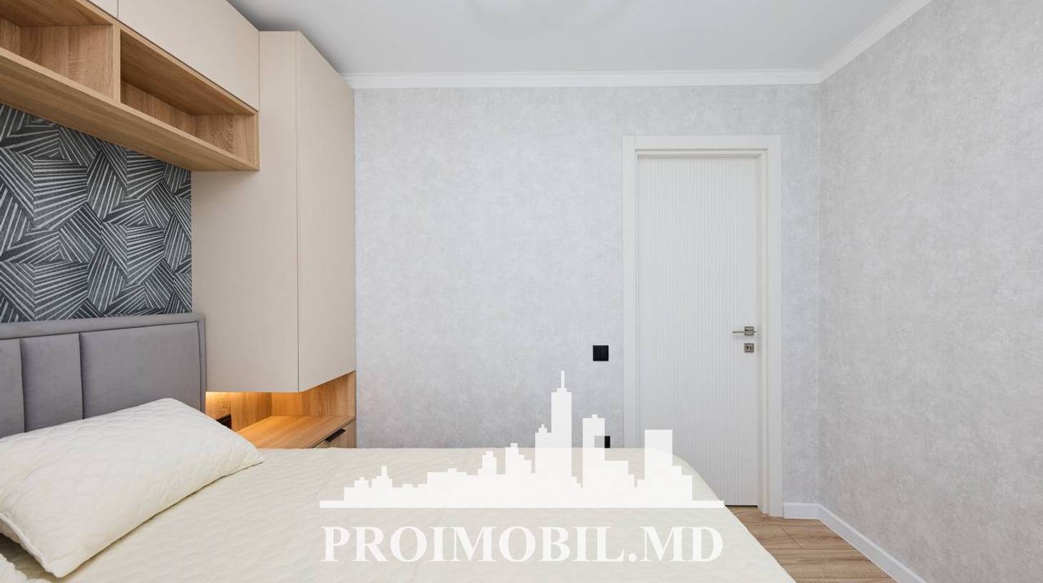 https://images.proimobil.md/0hw54Lmz_8VKLq4kZVEnl0d6OVjdxkaJCVo6RQFgwLA/watermark:0.75:so:0:30:0.39/resize:fill:1460:816:1/gravity:ce/bG9jYWw6Ly8vZXN0YXRlL2xyLzE0YWNmYmMyLWM5MzQtNGQ2Mi04MDI3LTlkZTlmNjkzYTI1Ni5qcGVn