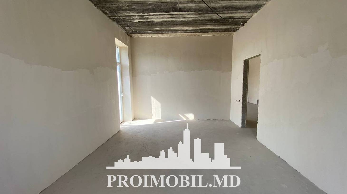 https://images.proimobil.md/0iN98BFkpw7RfzwM0QRWh43mgAAKES0wuLrvf5VZWyg/watermark:0.75:so:0:30:0.39/resize:fill:1460:816:1/gravity:ce/bG9jYWw6Ly8vZXN0YXRlL2xyL2NkNDEwNzJiLTgxOTEtNGQyMC04ZDhiLWJlMjE5YjIwZDBmNS5qcGVn