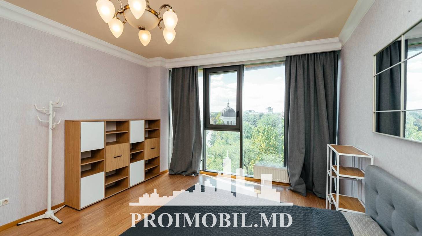 https://images.proimobil.md/0kEfVuTN9LdvlkBnChUuqeqgXoafQhQH5Ouw79CWeq4/watermark:0.75:so:0:30:0.39/resize:fill:1460:816:1/gravity:ce/bG9jYWw6Ly8vZXN0YXRlL2xyLzhkODM2ZjFkLTc0ZDItNDMxZS05NWEyLTAyMzc3MjYyZTNhMS5qcGVn