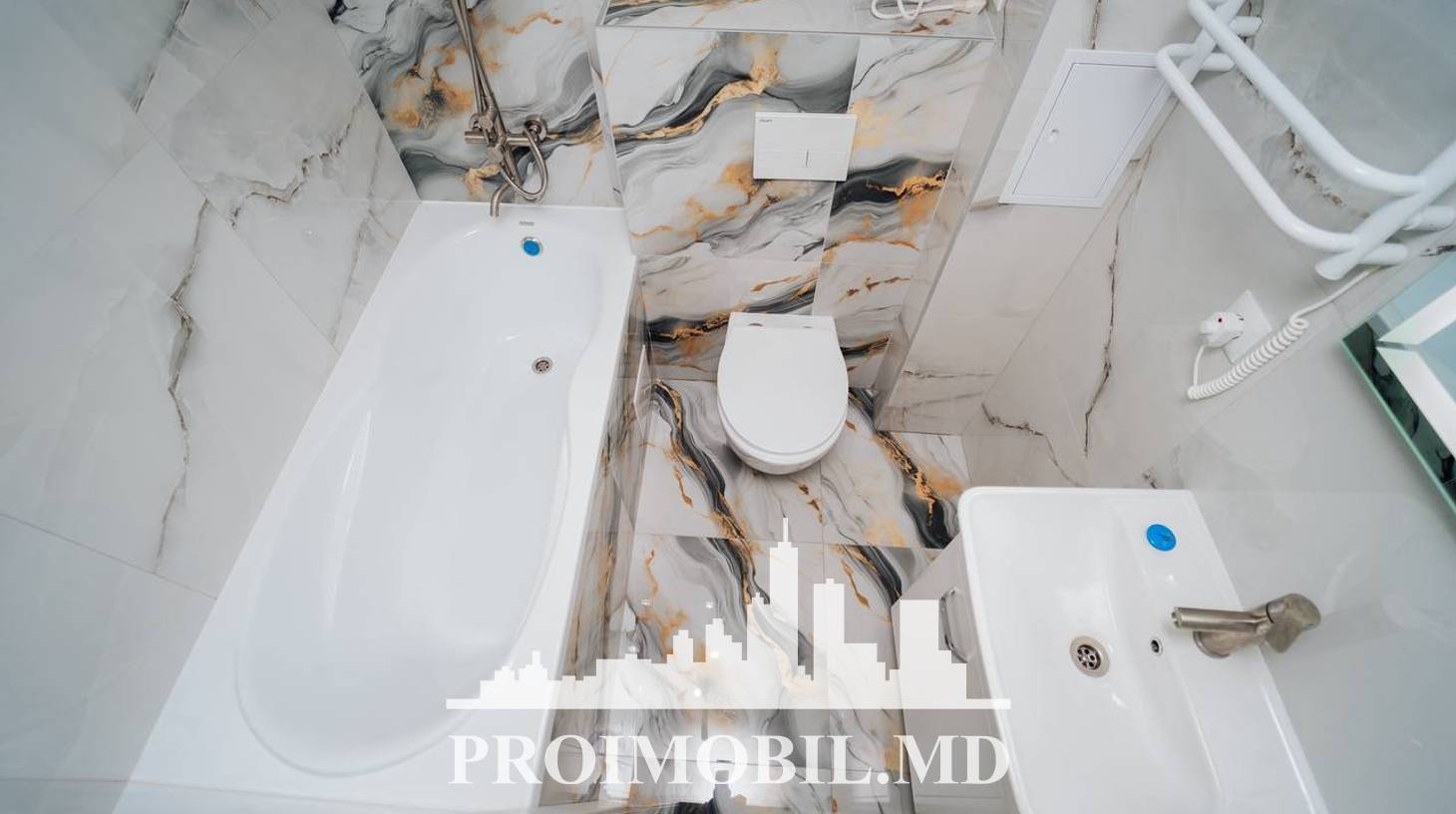 https://images.proimobil.md/0nVGamDY0AX5AOzva8LbhTAxSn_HaijNss2YYRFB7Lo/watermark:0.75:so:0:30:0.39/resize:fill:1460:816:1/gravity:ce/bG9jYWw6Ly8vZXN0YXRlL2xyLzhlMGEyYzZlLTVjMGItNDUxMi05ZmU4LTliNWZlN2E4MmFkNi5qcGVn