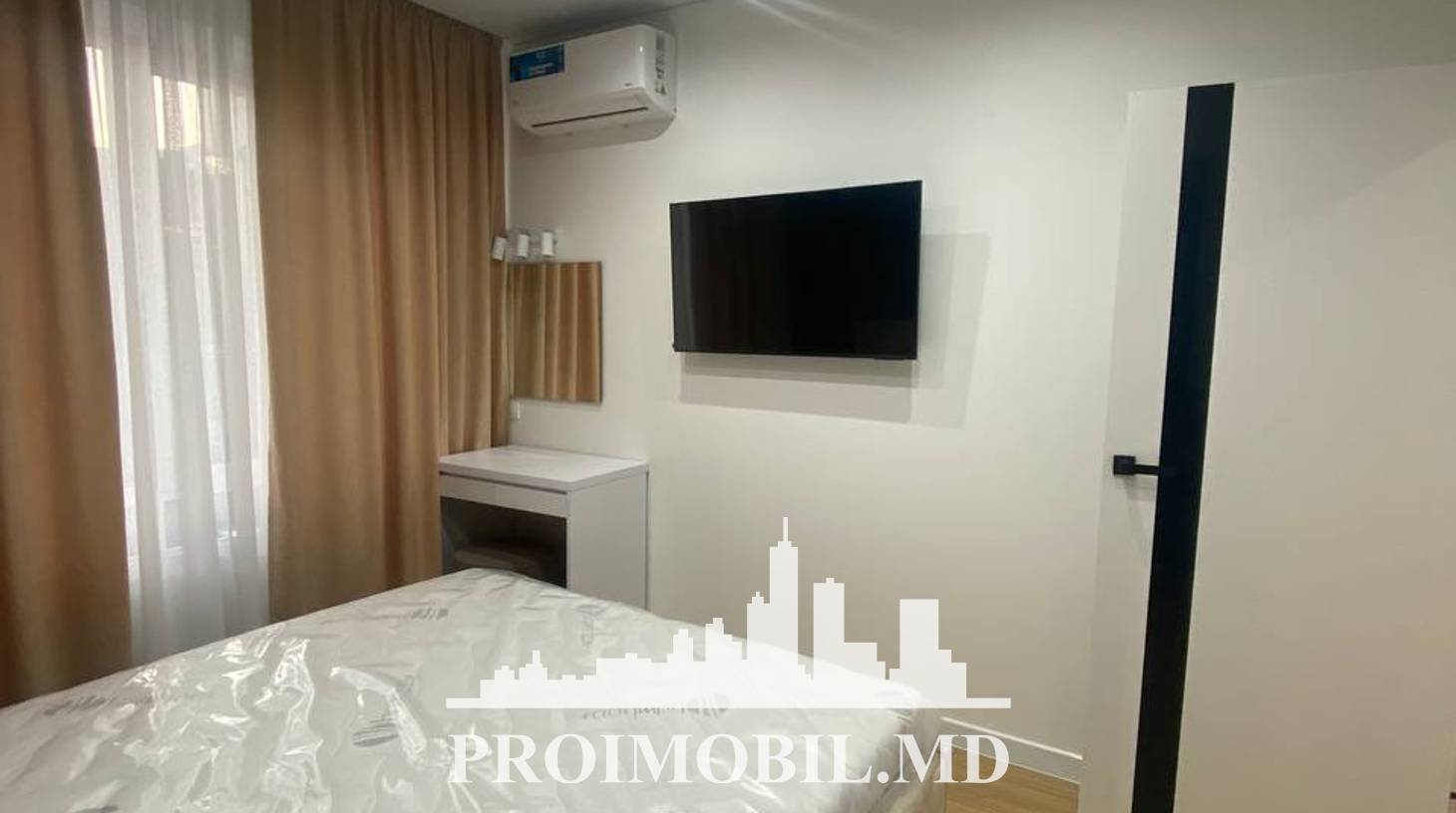 https://images.proimobil.md/0p-FUYpUxU1s8PVX4IQ2QOKq2s7u4MEEDIHc9MvYTms/watermark:0.75:so:0:30:0.39/resize:fill:1460:816:1/gravity:ce/bG9jYWw6Ly8vZXN0YXRlL2xyLzNhMzM0MTEzLWY5YjMtNDE1MS1hZDBkLTlhMGQ3YWRiZTk2ZS5qcGVn