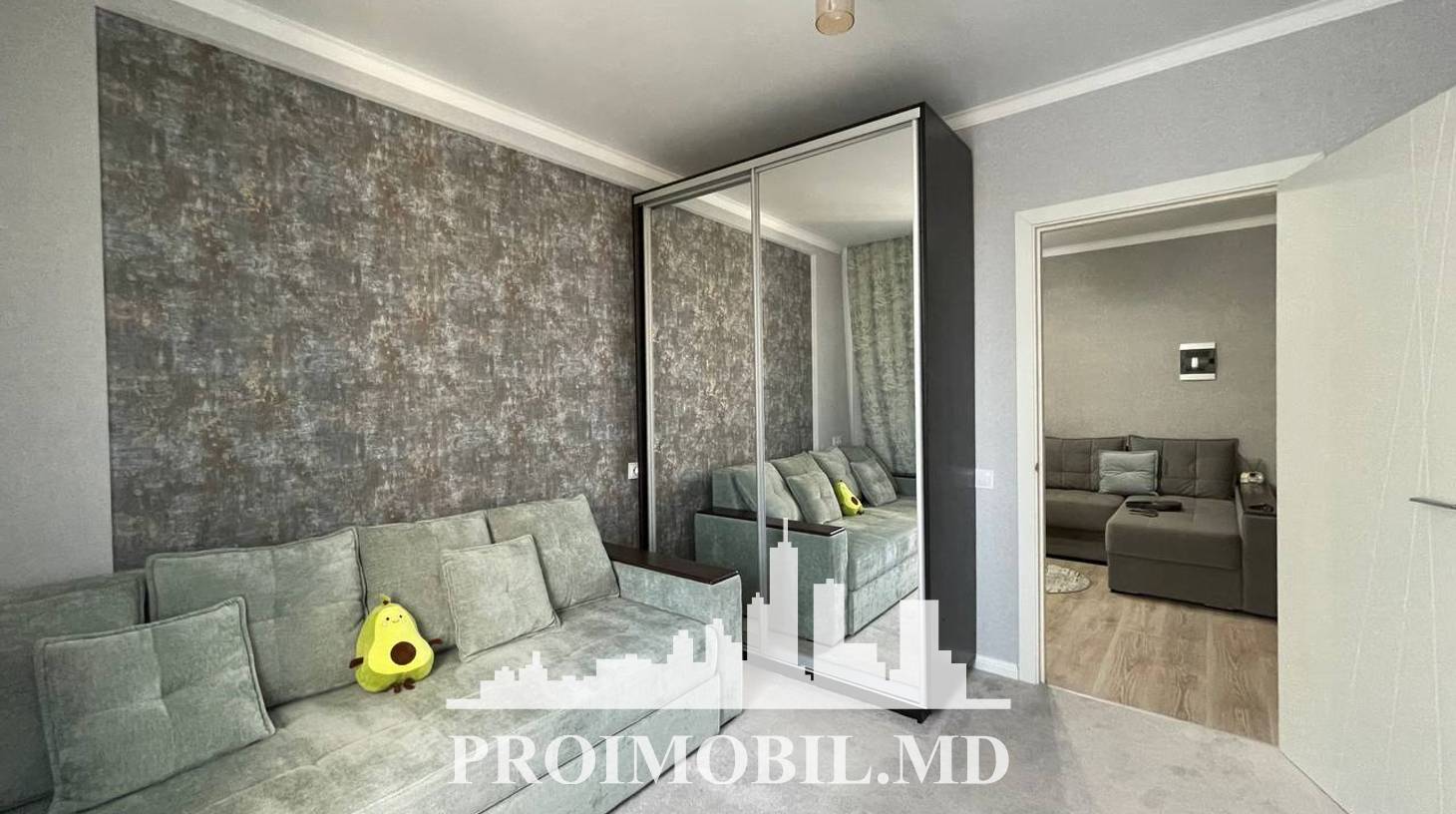 https://images.proimobil.md/0skmPDRPlO30Tb6ymRxeFaHVPQzQNfWdGXtHoh7QeHc/watermark:0.75:so:0:30:0.39/resize:fill:1460:816:1/gravity:ce/bG9jYWw6Ly8vZXN0YXRlL2xyL2FjM2YwMWIwLWY3NDItNDFhMy05ZjQ2LWI5NDdmOGU2YjUzNC5qcGVn