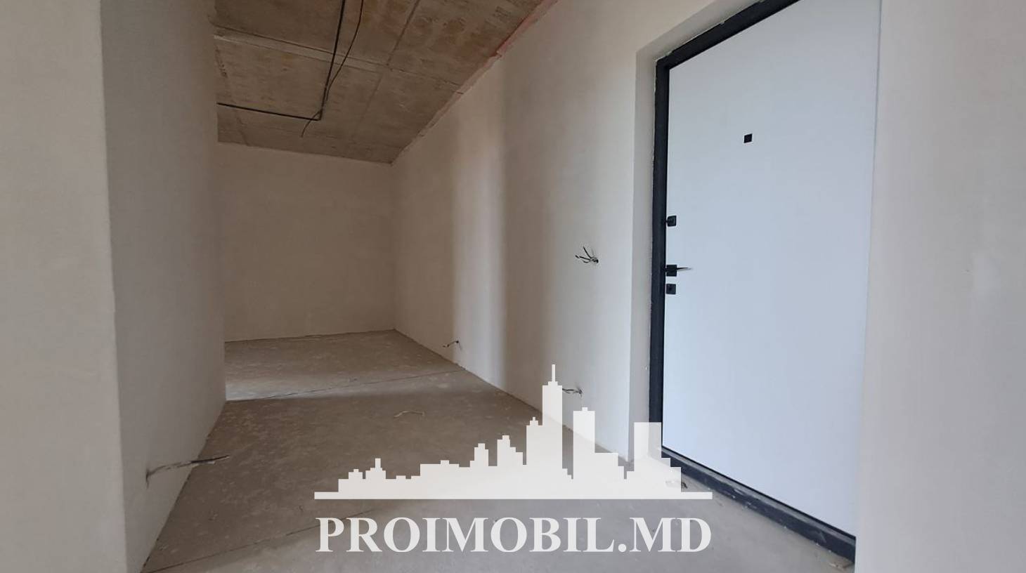 https://images.proimobil.md/0umk5Y44FZ1jTtfh40OVBxN8R4_G2y9QlZClD4cjnqE/watermark:0.75:so:0:30:0.39/resize:fill:1460:816:1/gravity:ce/bG9jYWw6Ly8vZXN0YXRlL2xyLzI5Yzk4MjdmLWY3OWYtNGZkMy05M2M0LWUxMTY4NDU1NDgzZi5qcGVn