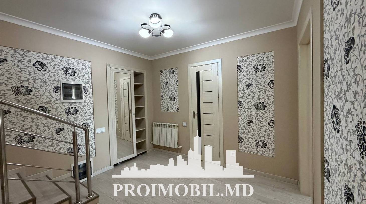 https://images.proimobil.md/0yiFYXAZJw9ZCuOBs5UUABoPco1rVzJd8ETJwD_2BDE/watermark:0.75:so:0:30:0.39/resize:fill:1460:816:1/gravity:ce/bG9jYWw6Ly8vZXN0YXRlL2xyL2E5NmZkNGRhLTlmNjYtNDg4MS04MjU4LTBiMTcyOGUwNjZiZS5qcGVn