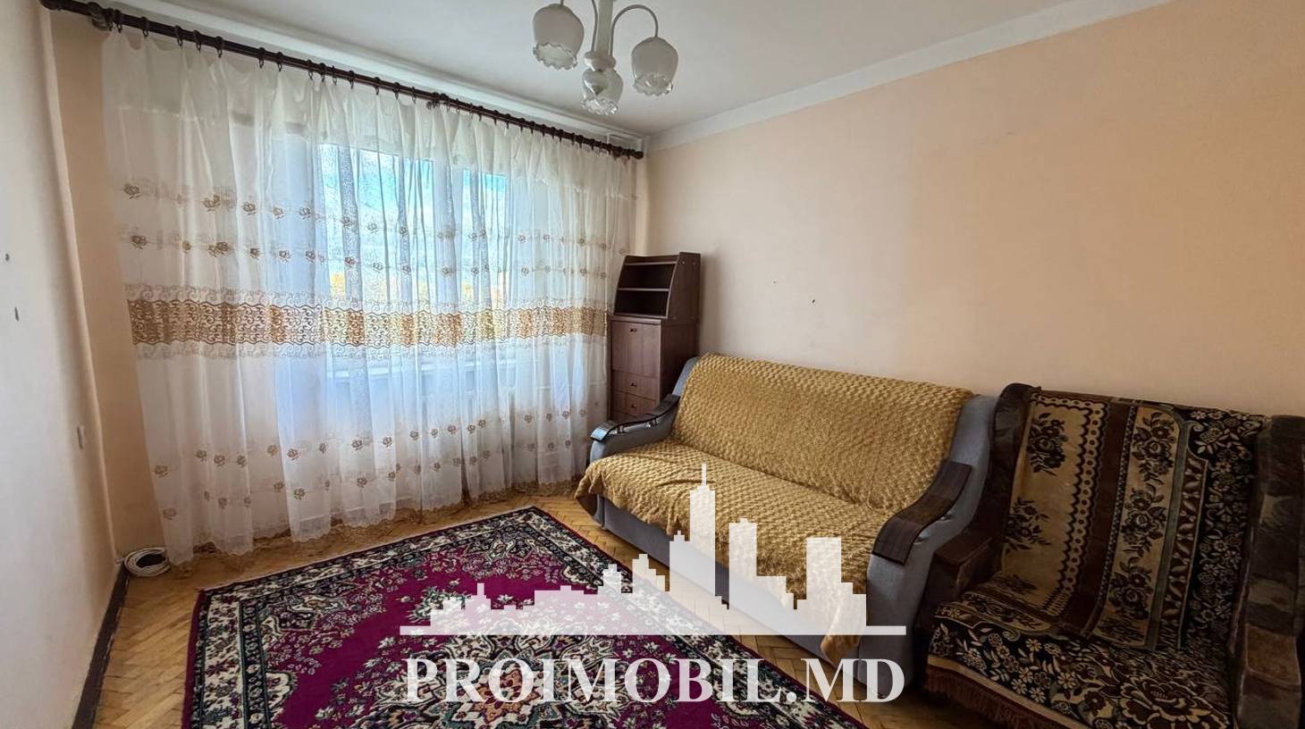 https://images.proimobil.md/0ymSrHgvtVLmAdB3kHRyKW7qOdAKTRBiUhtQRe3g92g/watermark:0.75:so:0:30:0.39/resize:fill:1460:816:1/gravity:ce/bG9jYWw6Ly8vZXN0YXRlL2xyL2JmYTdhMzgxLTNhNjAtNDI1OC1hNjljLWZkNjgzYzkyZmI3Yi5qcGVn