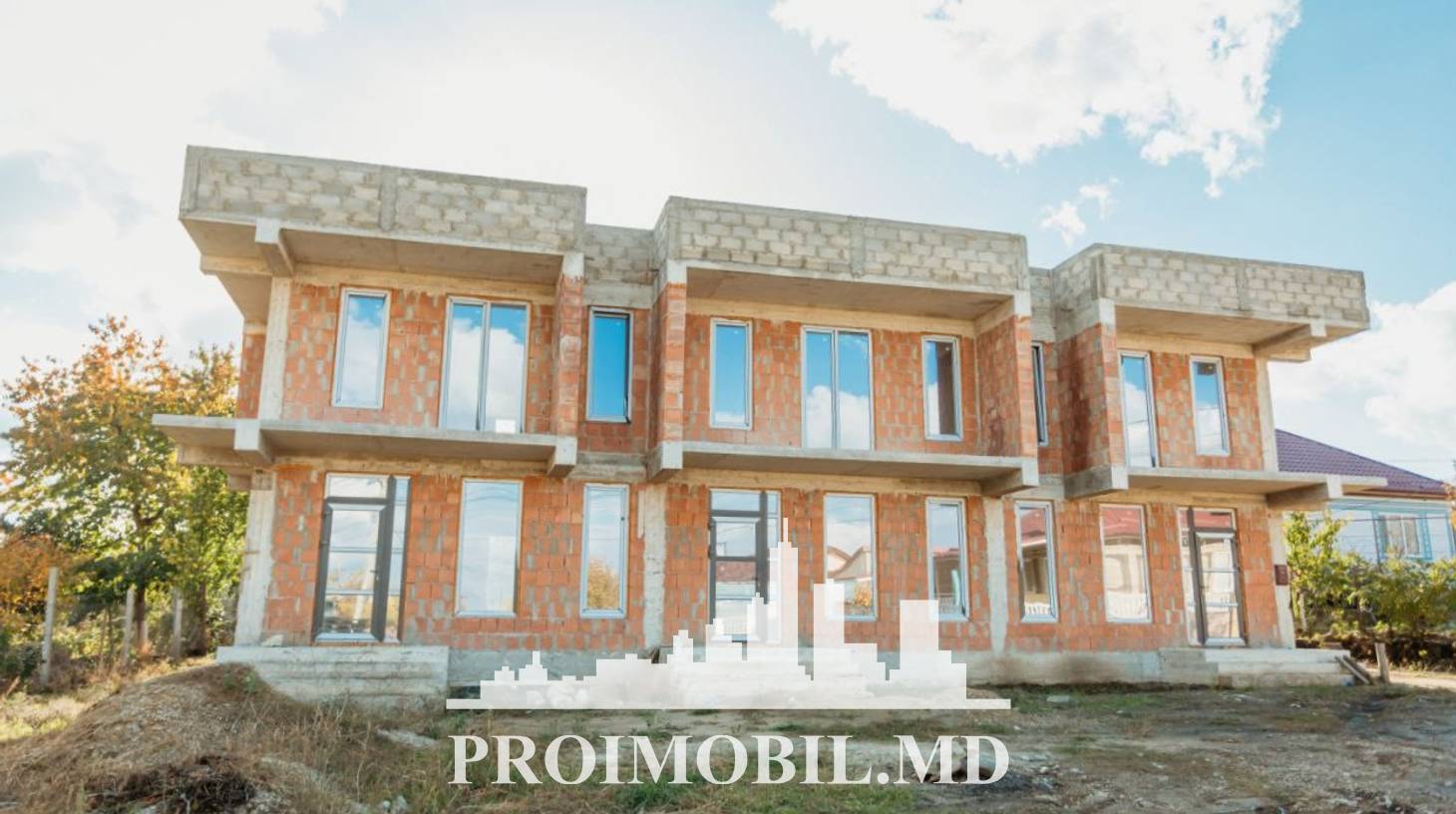 https://images.proimobil.md/12eQ5m_CwQv3otKo4AhgI9ygDl5PphJJQCQXQJpohjo/watermark:0.75:so:0:30:0.39/resize:fill:1460:816:1/gravity:ce/bG9jYWw6Ly8vZXN0YXRlL2xyLzBkMzM5MjA1LTA2MGMtNDcxYy1hODhmLTkwNDQxOWFkMTg3My5qcGVn