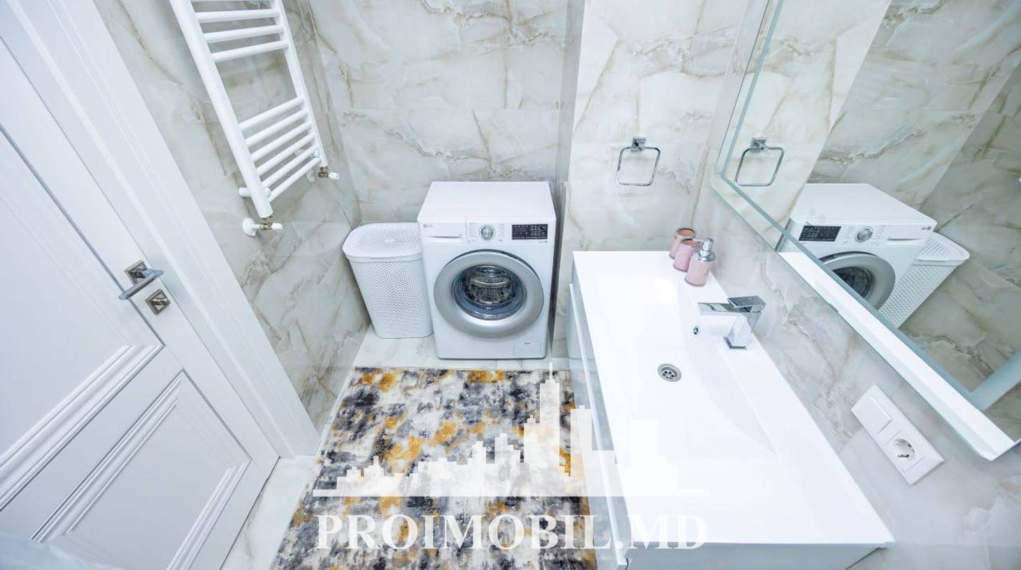 https://images.proimobil.md/13yNdeSddBv8MDIAXfIS2a4SyThBYPUzV3jVx5v7j-s/watermark:0.75:so:0:30:0.39/resize:fill:1460:816:1/gravity:ce/bG9jYWw6Ly8vZXN0YXRlL2xyL2IyZDg2ODllLTdjNWUtNDAyNy04YWI1LTAyZjYzZDQ0MmZkNS5qcGVn