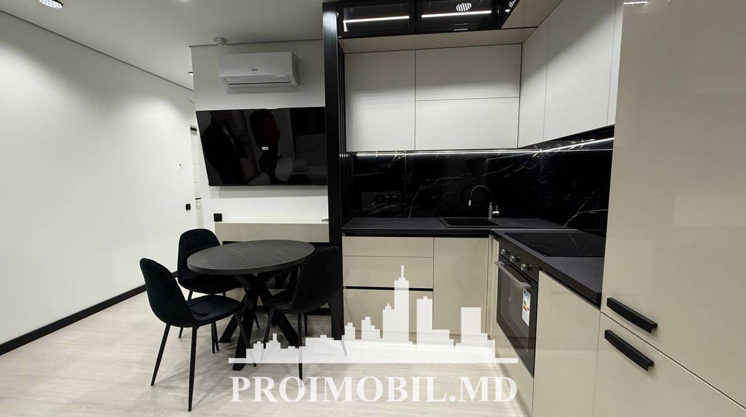 https://images.proimobil.md/14vx9z3GCYFUb4F_FprI_VYcNfn7jvNeqoKkFcgS-j0/watermark:0.75:so:0:30:0.39/resize:fill:1460:816:1/gravity:ce/bG9jYWw6Ly8vZXN0YXRlL2xyL2QwYTM1NjRmLTE4ZmUtNDY5MC1iZjAyLTZjOTVlNGM1Mjc5Mi5qcGVn