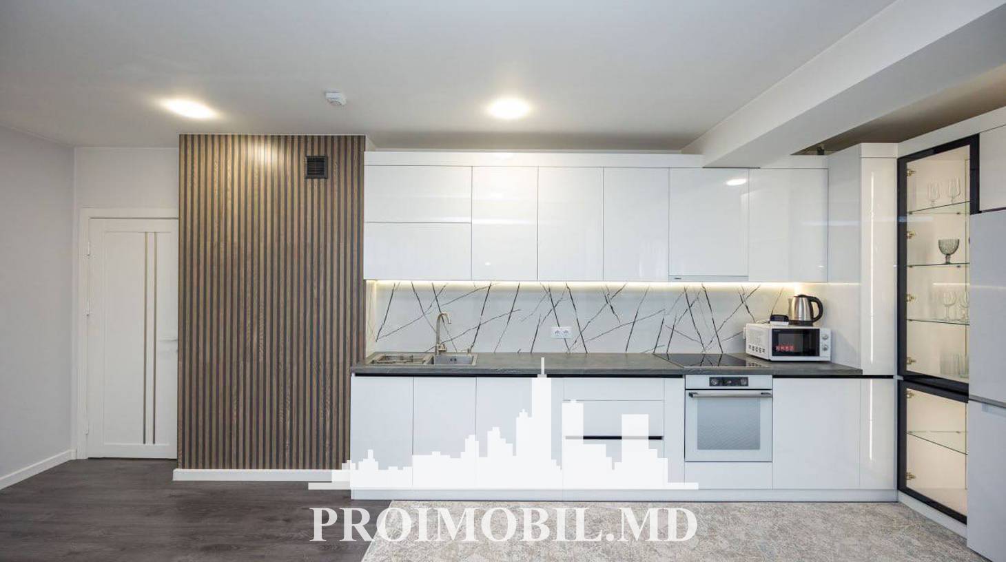 https://images.proimobil.md/16G7aMlj9GC7Ii8CNX77ODragI4rYcAaJeCpgBch9sQ/watermark:0.75:so:0:30:0.39/resize:fill:1460:816:1/gravity:ce/bG9jYWw6Ly8vZXN0YXRlL2xyLzcxMWQ2NWIwLWNjNWQtNDI3NS04MzJmLTk0MDIzYzFiMTQ2Ni5qcGVn
