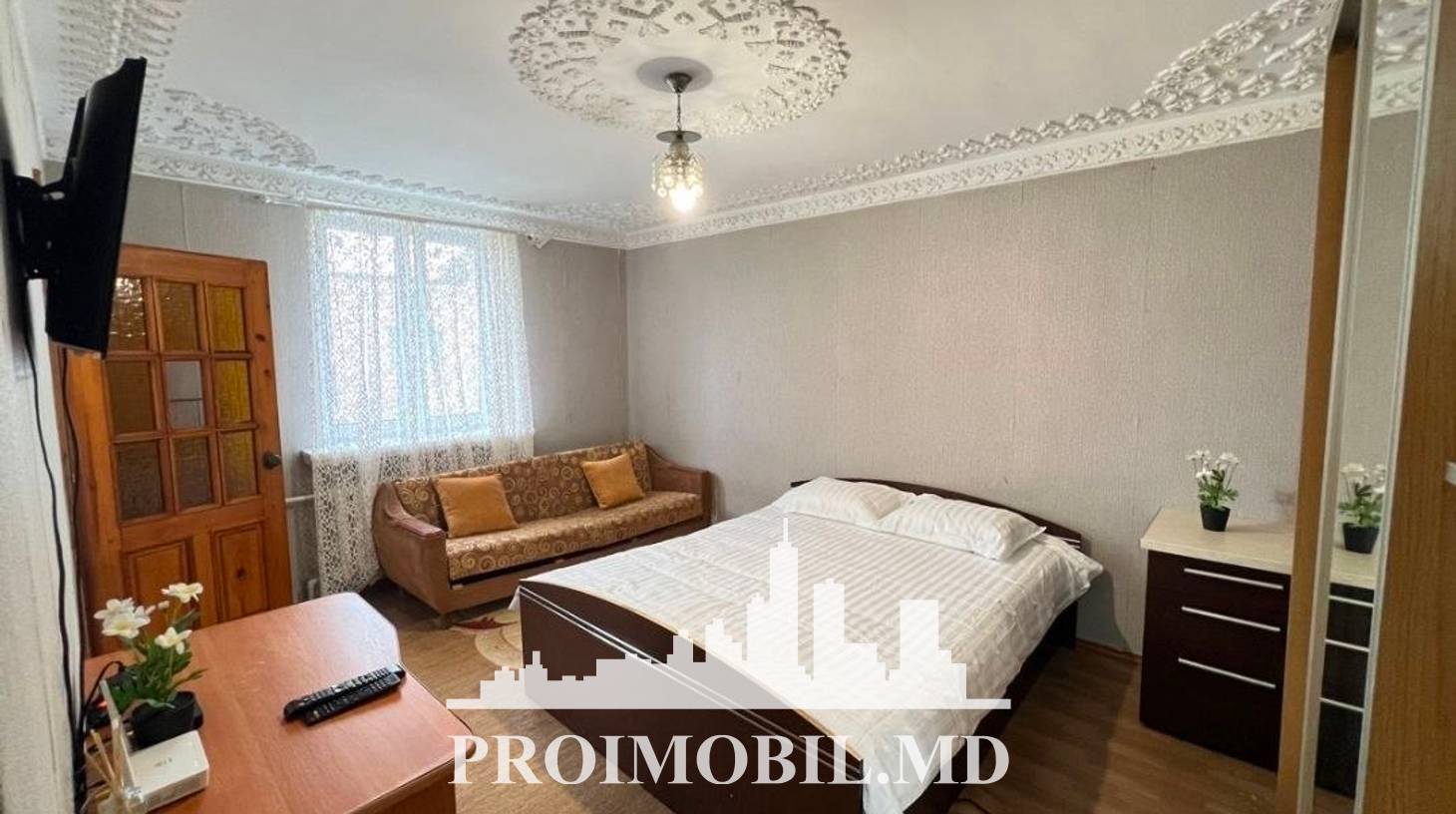 https://images.proimobil.md/18k94Y3xI0e193K5-9Cvhw9PajONCIYue394N_qOnv0/watermark:0.75:so:0:30:0.39/resize:fill:1460:816:1/gravity:ce/bG9jYWw6Ly8vZXN0YXRlL2xyLzA3MGZlNWFiLTM2ZjUtNGE5NC1hZGMyLTIzOTY0YjkxYjllYy5qcGVn