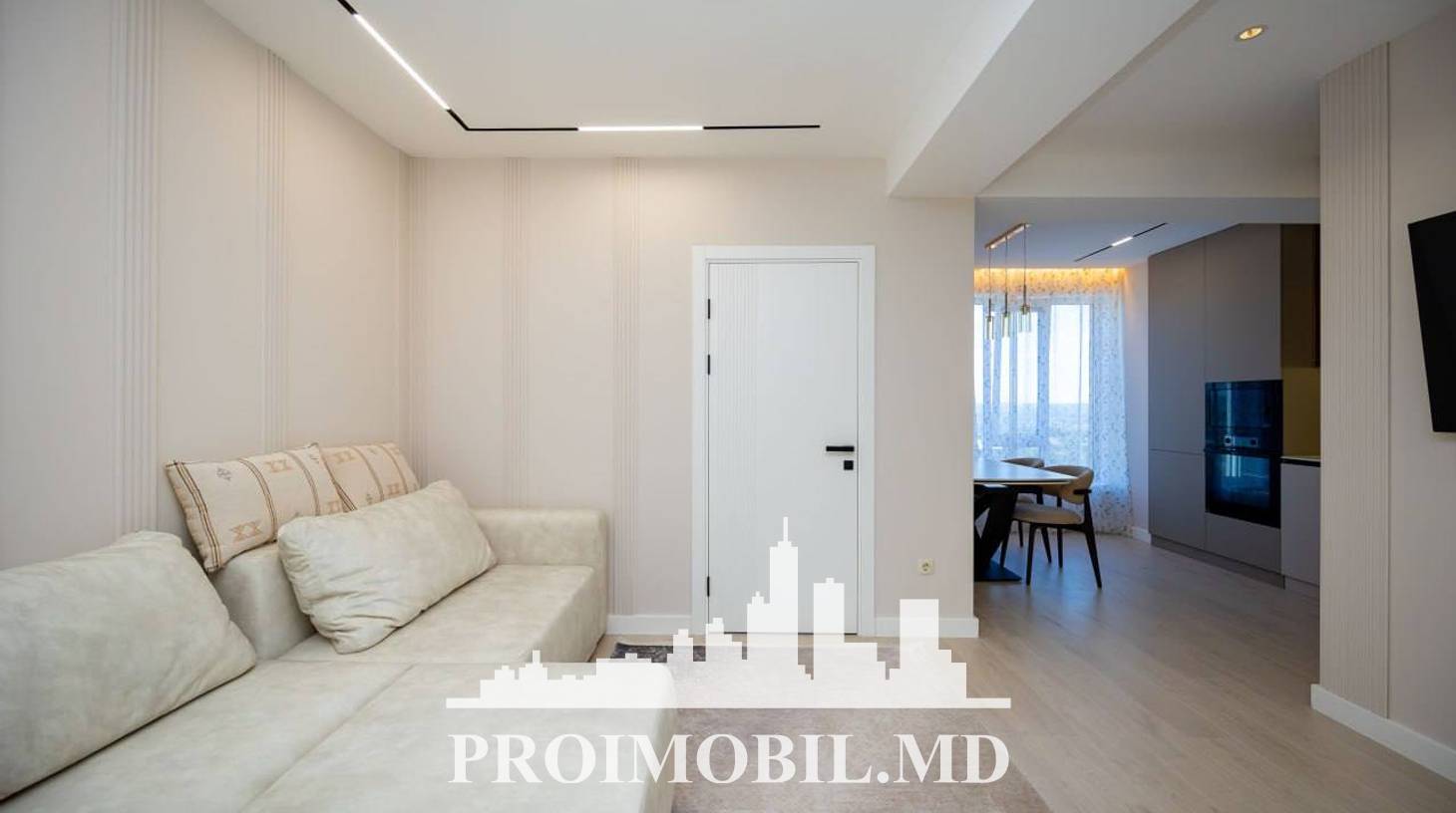 https://images.proimobil.md/18xZRtkfd7cKitO1ldaipd0eLF7pd04B5lQlp4OI3S4/watermark:0.75:so:0:30:0.39/resize:fill:1460:816:1/gravity:ce/bG9jYWw6Ly8vZXN0YXRlL2xyL2E3N2JhZGNmLWU5OTgtNDQ2NC1hMWYwLWQzZmM5NjczNjE3Ny5qcGVn