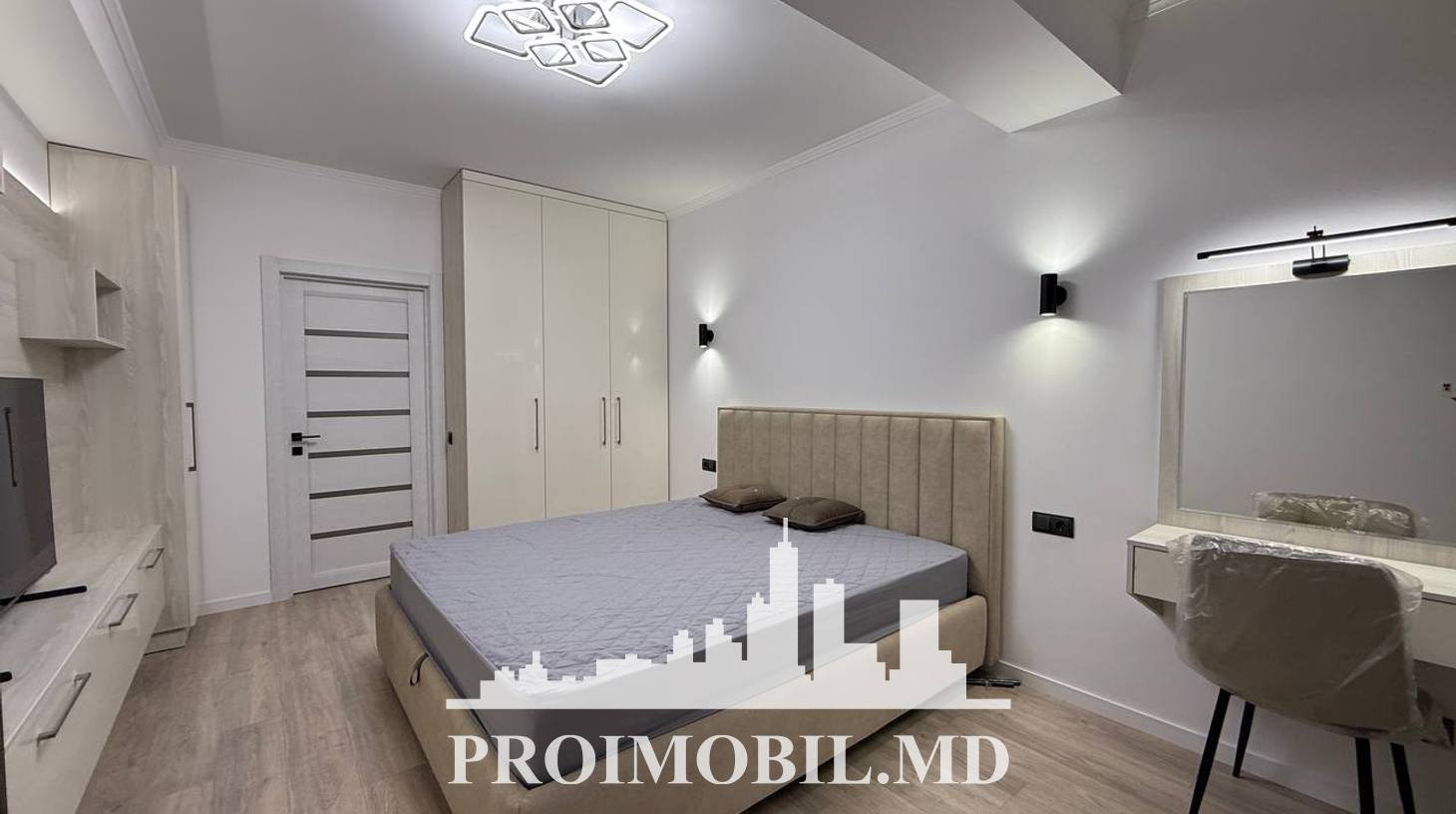 https://images.proimobil.md/1FAQM8YerQbMWoxpWcpXr4xB3pjxpwIPIt7UGZ-HxwE/watermark:0.75:so:0:30:0.39/resize:fill:1460:816:1/gravity:ce/bG9jYWw6Ly8vZXN0YXRlL2xyLzA1MDdkMDJlLWY2NjEtNGQwZi1iMjhiLWRmYWMwYTdlOGMzNi5qcGVn