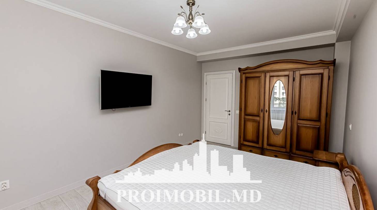 https://images.proimobil.md/1ULTmUaThpyNrpojy5wtOp77W5RO1gqYYqFIDjxY7J8/watermark:0.75:so:0:30:0.39/resize:fill:1460:816:1/gravity:ce/bG9jYWw6Ly8vZXN0YXRlL2xyL2Q0YWRhY2M1LWE4YmYtNDU3My1iYWYwLWVkM2U1NjlhOGQyNC5qcGVn