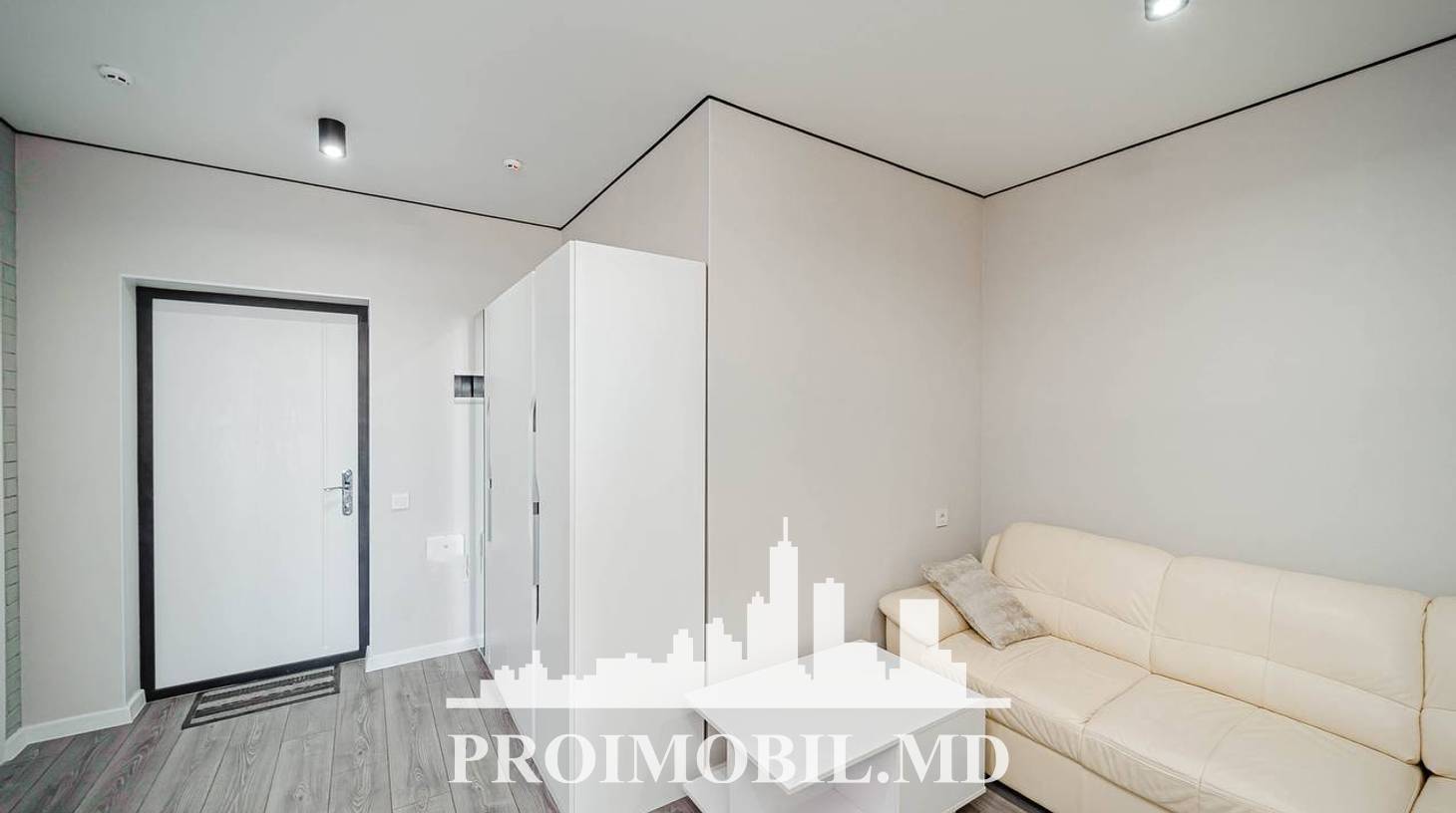 https://images.proimobil.md/1VRB-LtlxqmRSRKbelo03W-Wfvqxd8VX1pfhvJOys6s/watermark:0.75:so:0:30:0.39/resize:fill:1460:816:1/gravity:ce/bG9jYWw6Ly8vZXN0YXRlL2xyL2RjYmQ5ODQ4LTU3OTAtNDAwOC1iOTk1LWU0NjRjOWJkZDlhMi5qcGVn