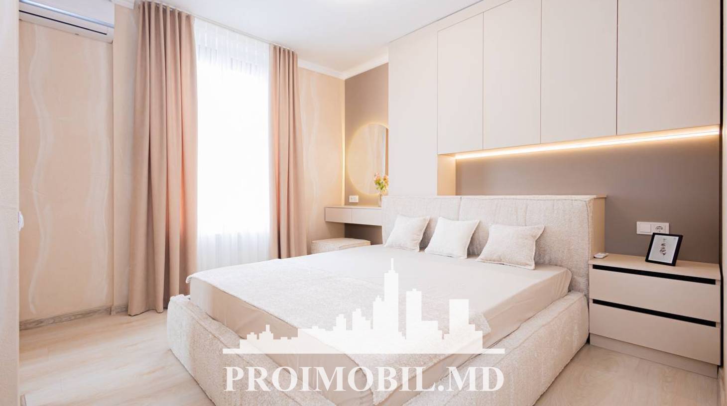https://images.proimobil.md/1aui07SKGu1jqxn5wBa34iQ5ua3CVWkpBom4aQbhgoM/watermark:0.75:so:0:30:0.39/resize:fill:1460:816:1/gravity:ce/bG9jYWw6Ly8vZXN0YXRlL2xyLzZhMTFlNTcxLWQxNTgtNDI2MS05YzI0LTk1NTNlZGNkYjhiZi5qcGVn