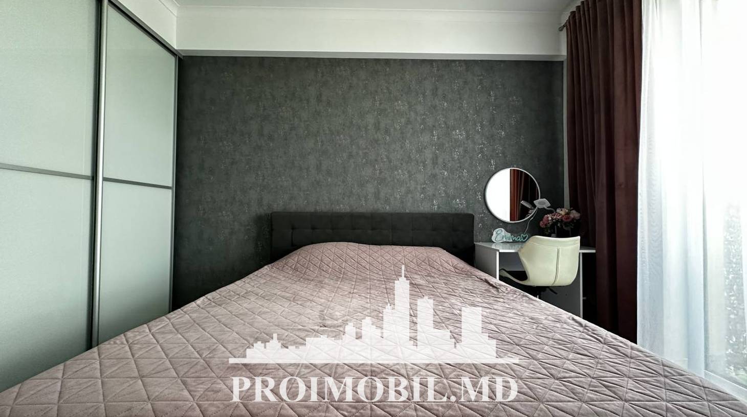https://images.proimobil.md/1cZLjcB4dXNV2Ymcaow10D4h8o4p9LgG-ZDCpYB9V78/watermark:0.75:so:0:30:0.39/resize:fill:1460:816:1/gravity:ce/bG9jYWw6Ly8vZXN0YXRlL2xyLzhiMmEzN2VjLWNkOTEtNDEwMi04ZTZlLTVmYzY5NjMxNmE2MC5qcGVn