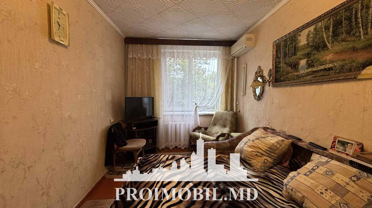 https://images.proimobil.md/1jQC1sBNLol-XvPFksssL4rDv_x190NPxmpRv8OolME/watermark:0.75:so:0:30:0.39/resize:fill:1460:816:1/gravity:ce/bG9jYWw6Ly8vZXN0YXRlL2xyL2FiODQ0ZGMwLWFhMTQtNGNlOS05MmViLWU3NTJhMDViZDEzMC5qcGVn