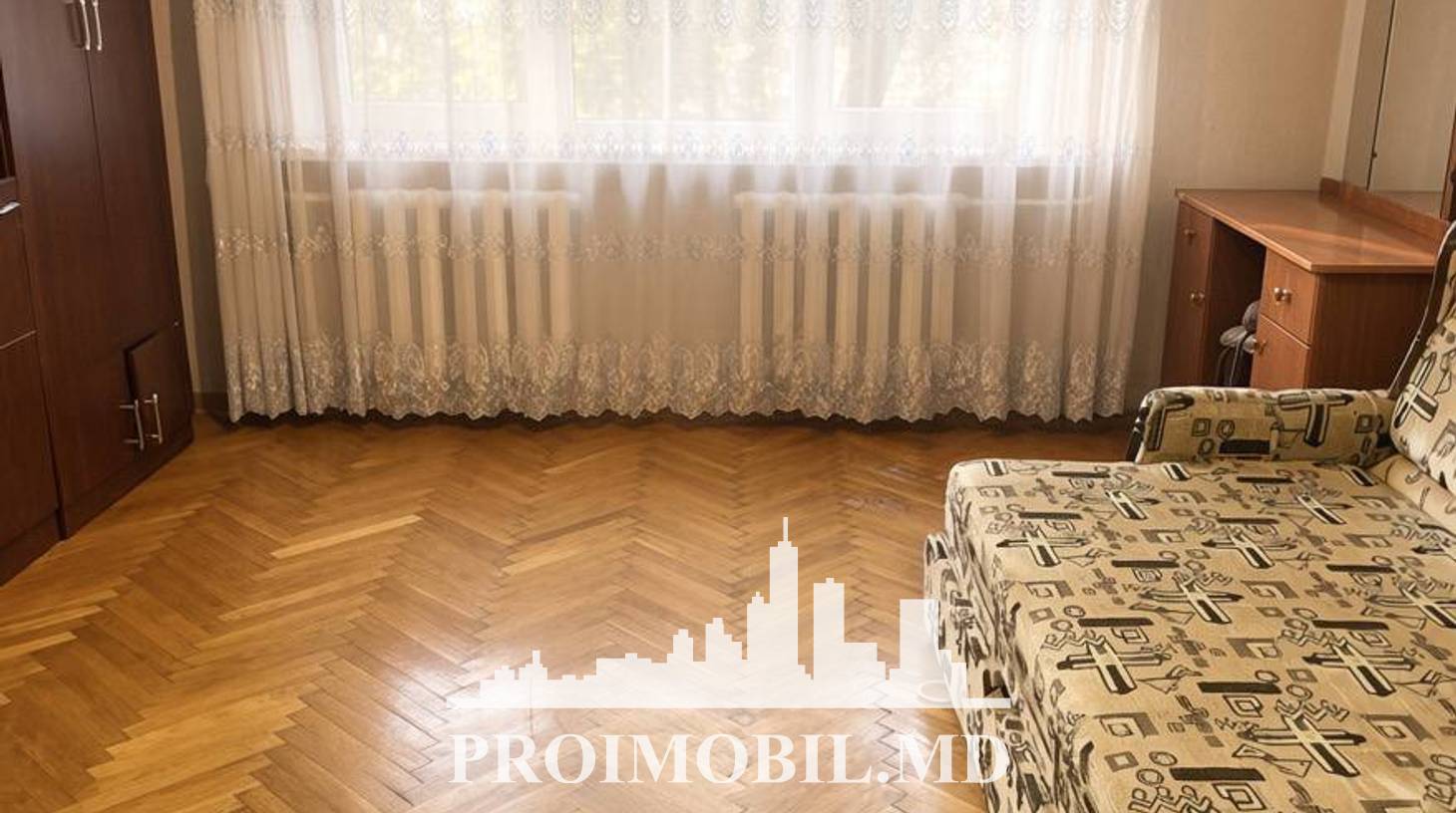 https://images.proimobil.md/1odAOwLelpwFNyHZRkCVN-1vkX5tUIMAqAkT1n5Nqy4/watermark:0.75:so:0:30:0.39/resize:fill:1460:816:1/gravity:ce/bG9jYWw6Ly8vZXN0YXRlL2xyLzM2MGQ3OGM2LTQzMjEtNDAyYy1iZThhLWRhYTUxZjUzMjIyMi5qcGVn