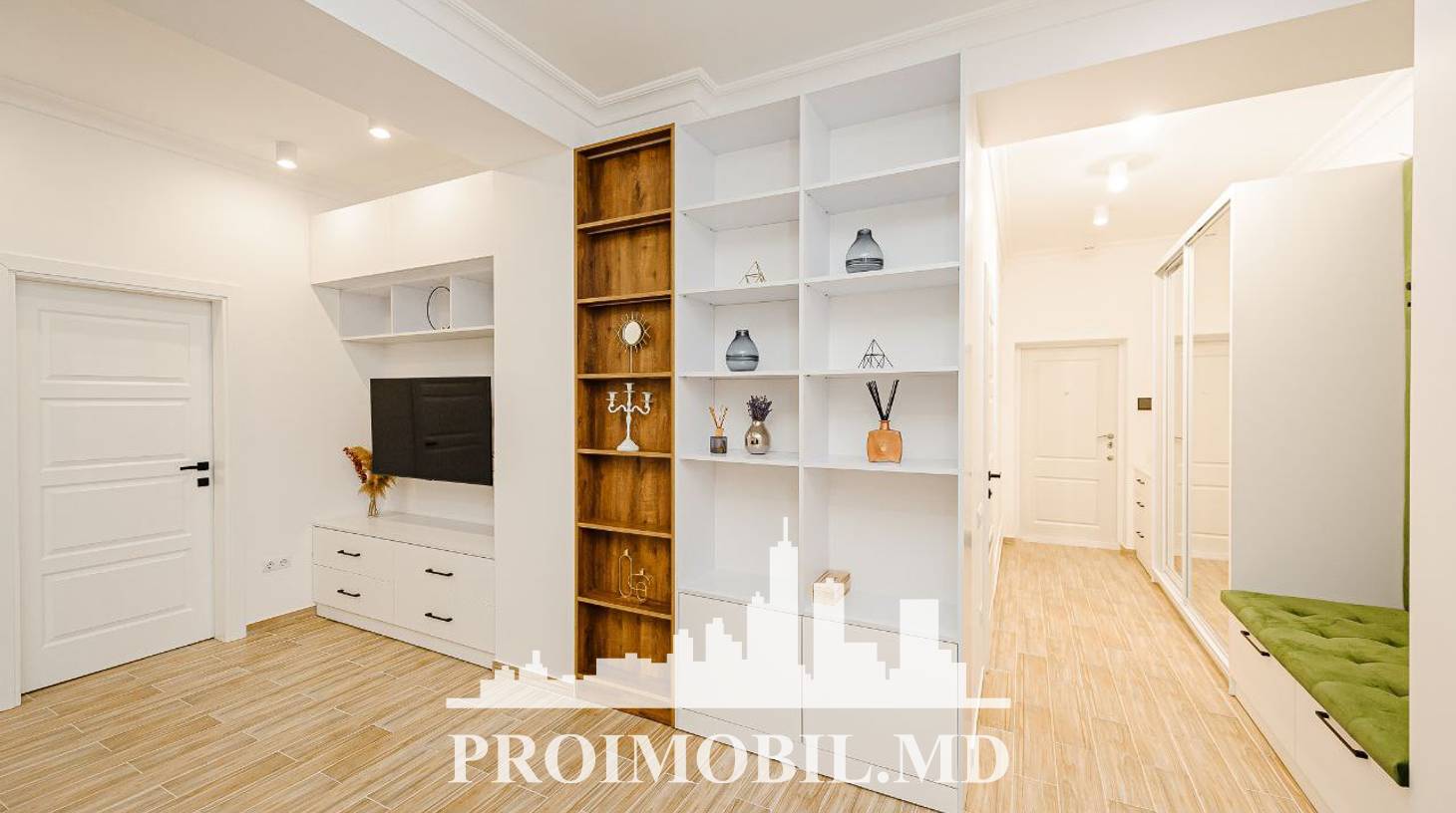 https://images.proimobil.md/1z08kLVaHyB5E7PrB1OUz1PQOKzHlrcZ9f1IwizCsPs/watermark:0.75:so:0:30:0.39/resize:fill:1460:816:1/gravity:ce/bG9jYWw6Ly8vZXN0YXRlL2xyL2I1Y2E1MDNhLWFhZmEtNDlkMC1iNTJiLTFhNjJmYzI0ZTFmNS5qcGVn