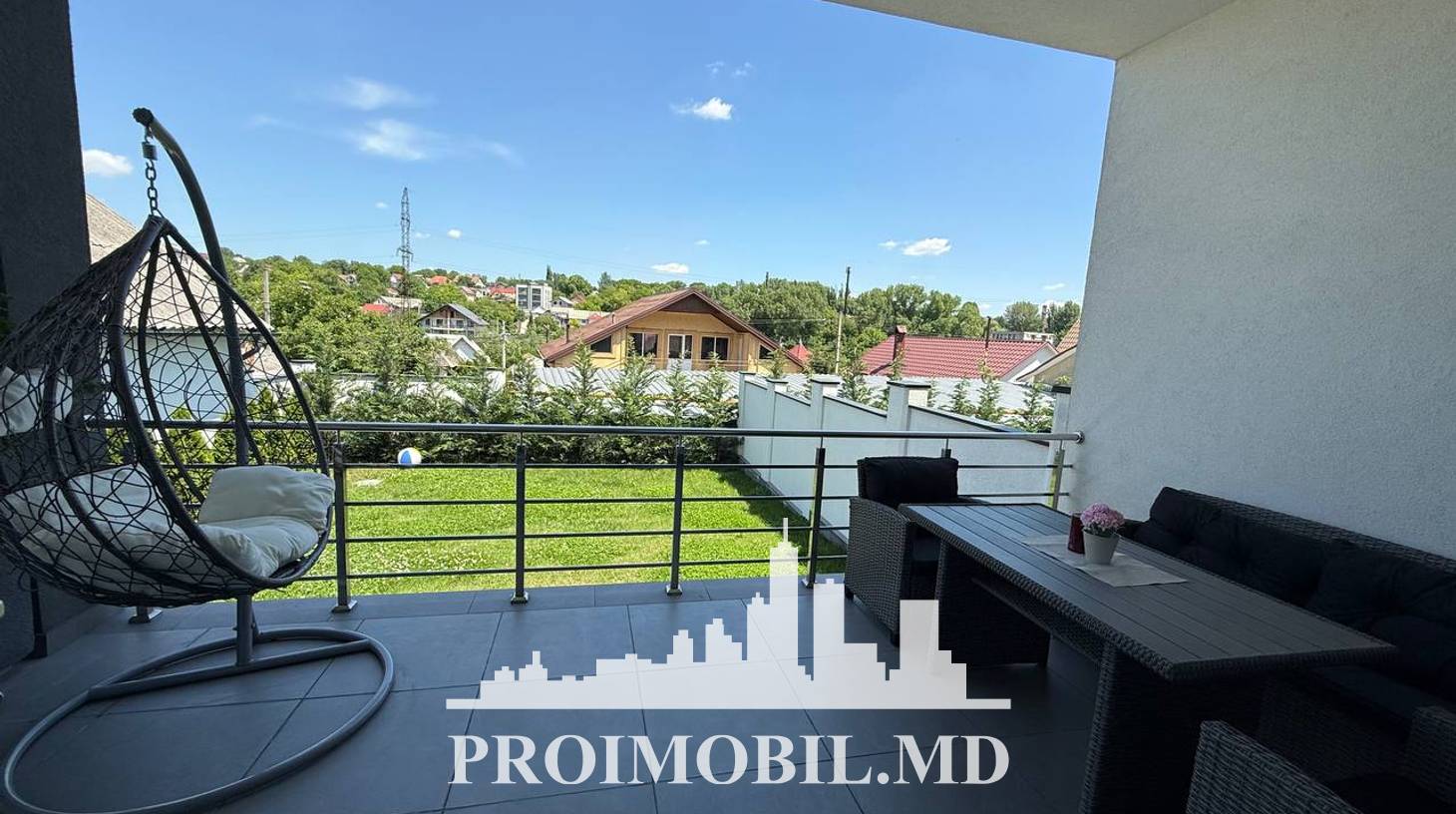 https://images.proimobil.md/20FeSuoxOyHXbOCSucWJUI4K78YA9aaSn6ZRMe_Dv2Y/watermark:0.75:so:0:30:0.39/resize:fill:1460:816:1/gravity:ce/bG9jYWw6Ly8vZXN0YXRlL2xyLzZmN2FhYjJiLWJiMWQtNDQyOC1iNjI4LThlODZjNzFmMThiZC5qcGVn