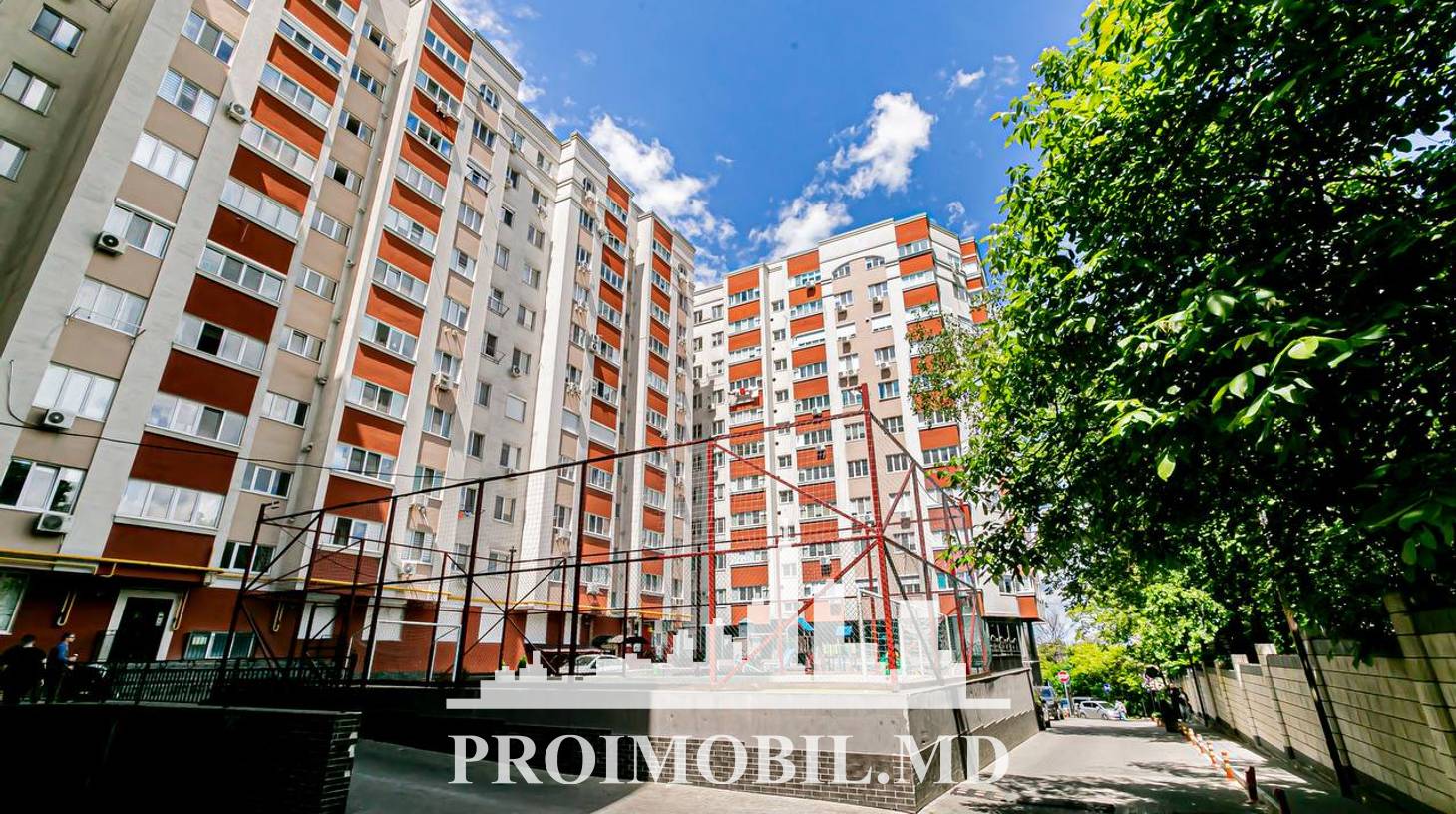 https://images.proimobil.md/20cVuBcOJmyGoeiRPnH-Q1fP1NqZIebmh5Xf50ShH9k/watermark:0.75:so:0:30:0.39/resize:fill:1460:816:1/gravity:ce/bG9jYWw6Ly8vZXN0YXRlL2xyL2VhNDVjMjIzLWFkMTItNDQyMC1hMTQ3LTNiZTAyN2UyMmQxNC5qcGVn